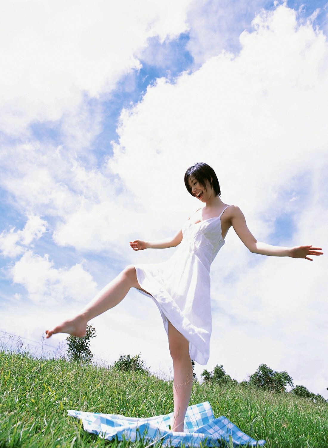 長澤奈央《夜明け前》 [YS Web] Vol.268