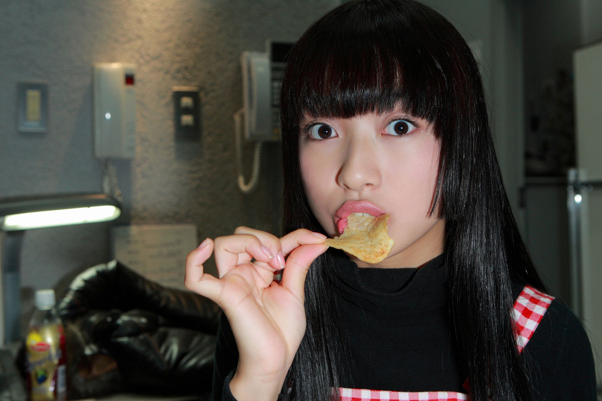 Kurumi Inoue 井上胡桃 UNDERAGE!  [YS Web] Vol.285