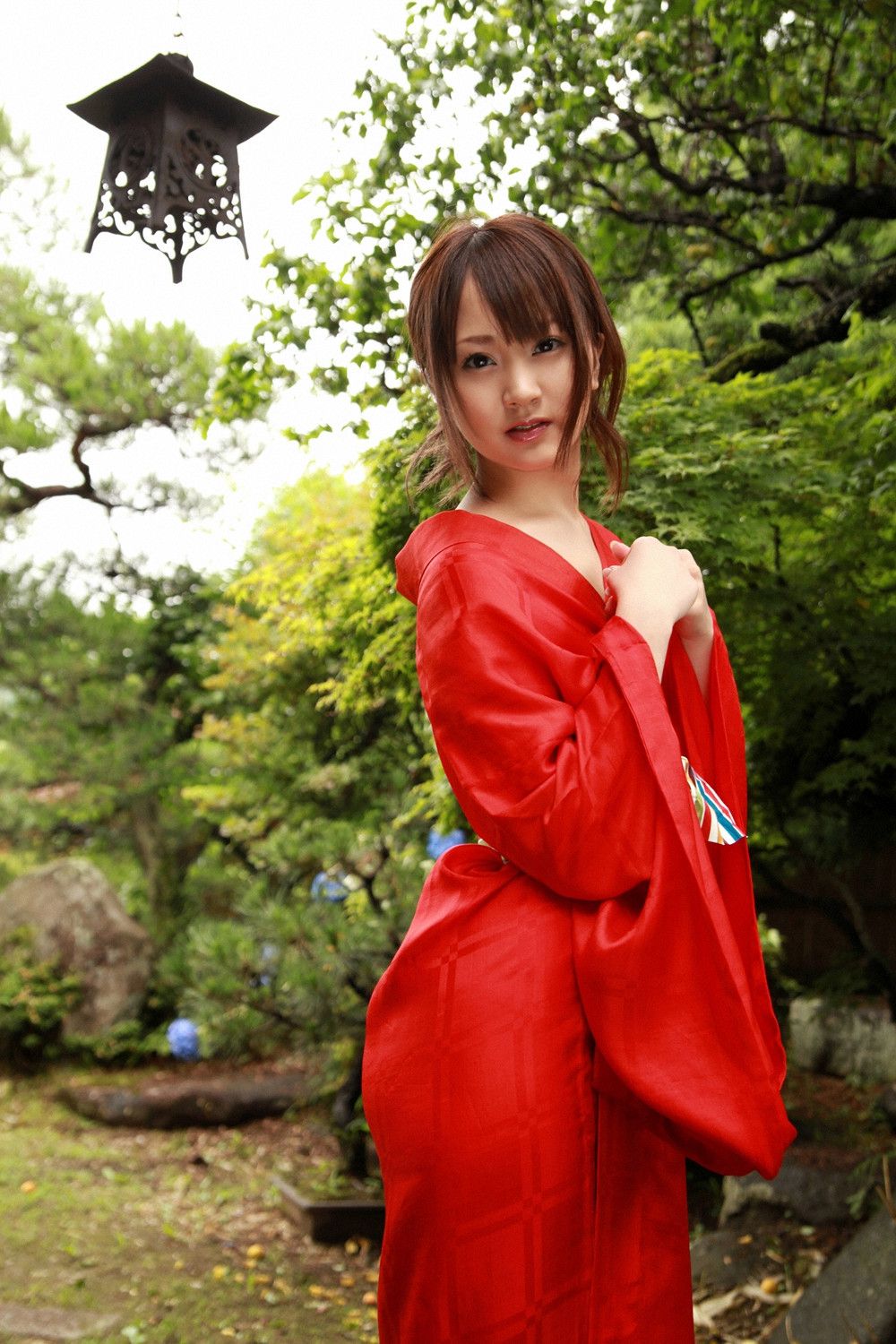 浜田翔子《禁断の柔肌》 [YS Web] Vol.328