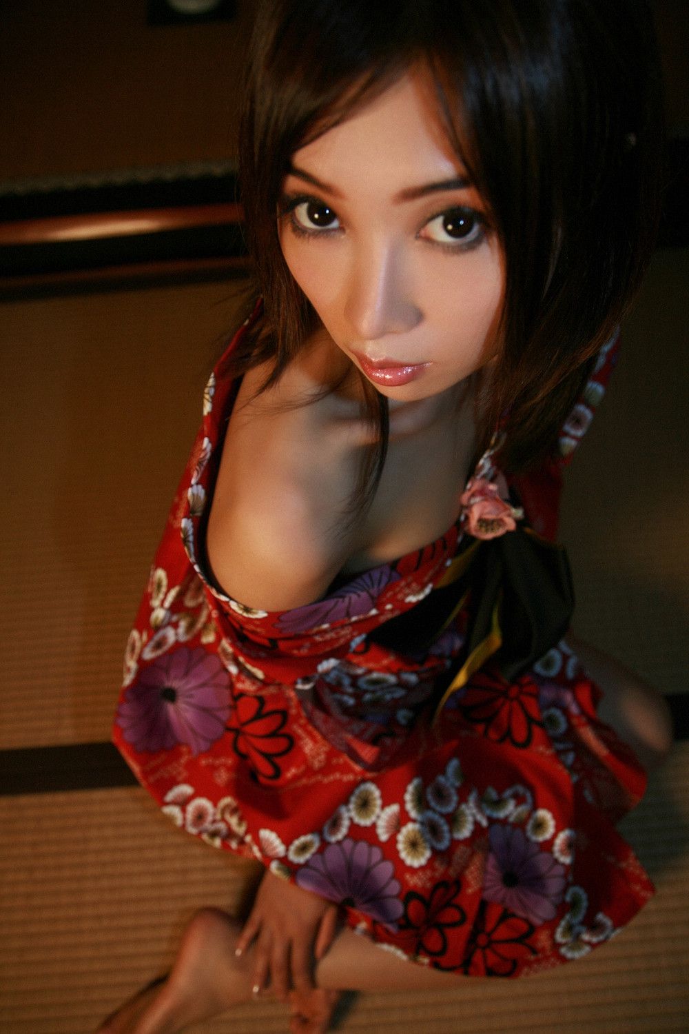 Yuri Yoshida 吉田由莉《背徳と灼熱!》 [YS Web] Vol.332