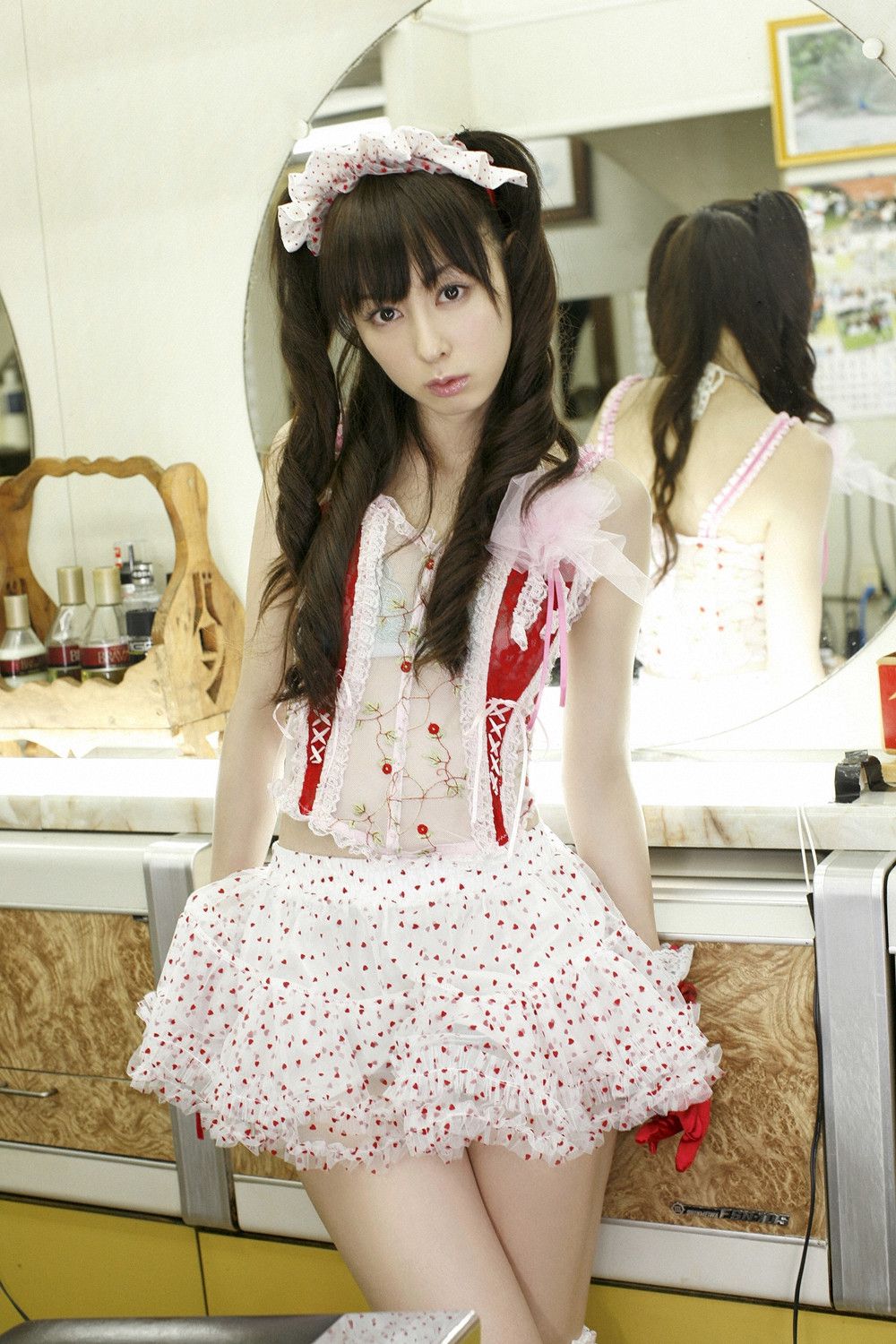 秋山莉奈《ヒップチャートNO.1》 [YS Web] Vol.345