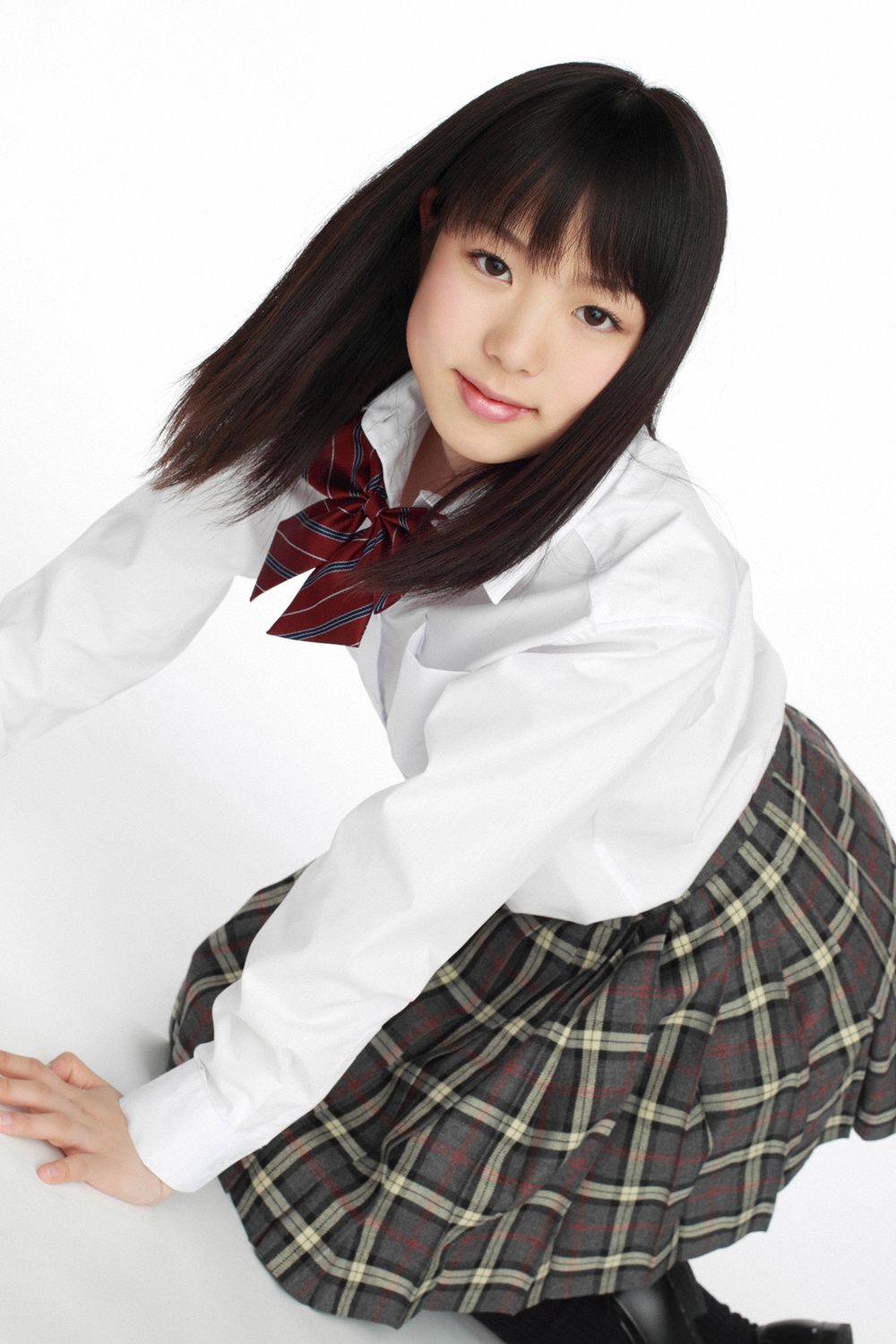 山下菜菜子/新実菜々子《桃色ピュア少女エントリー!!》 [YS Web] Vol.351