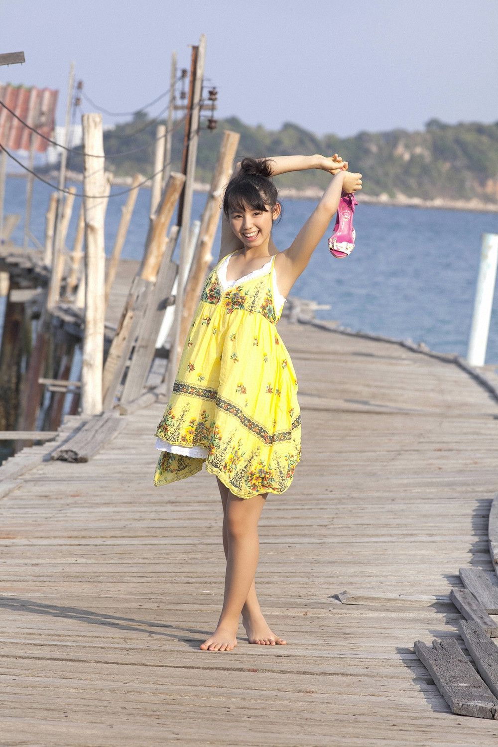 小池里奈《放課後ヒロイン》 [YS Web] Vol.352