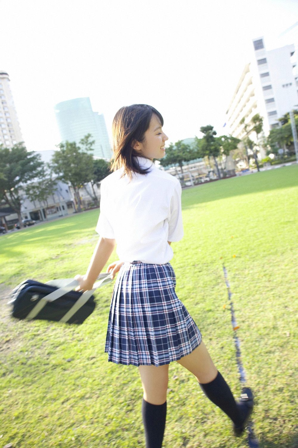 小池里奈《放課後ヒロイン》 [YS Web] Vol.352
