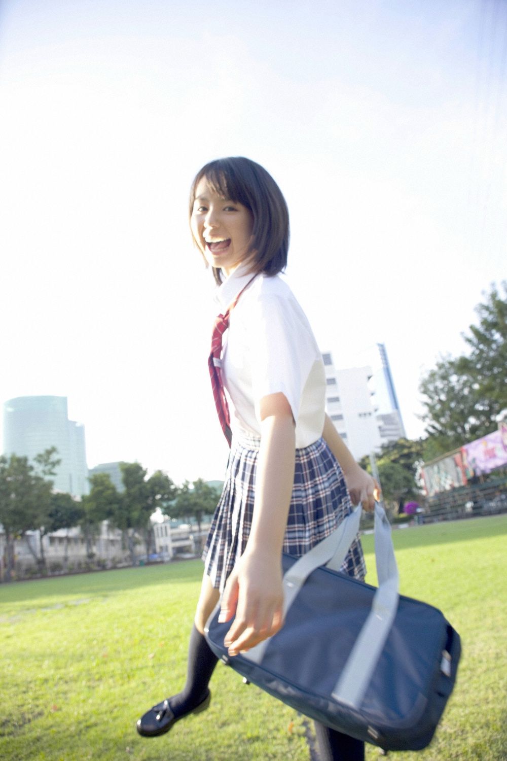 小池里奈《放課後ヒロイン》 [YS Web] Vol.352