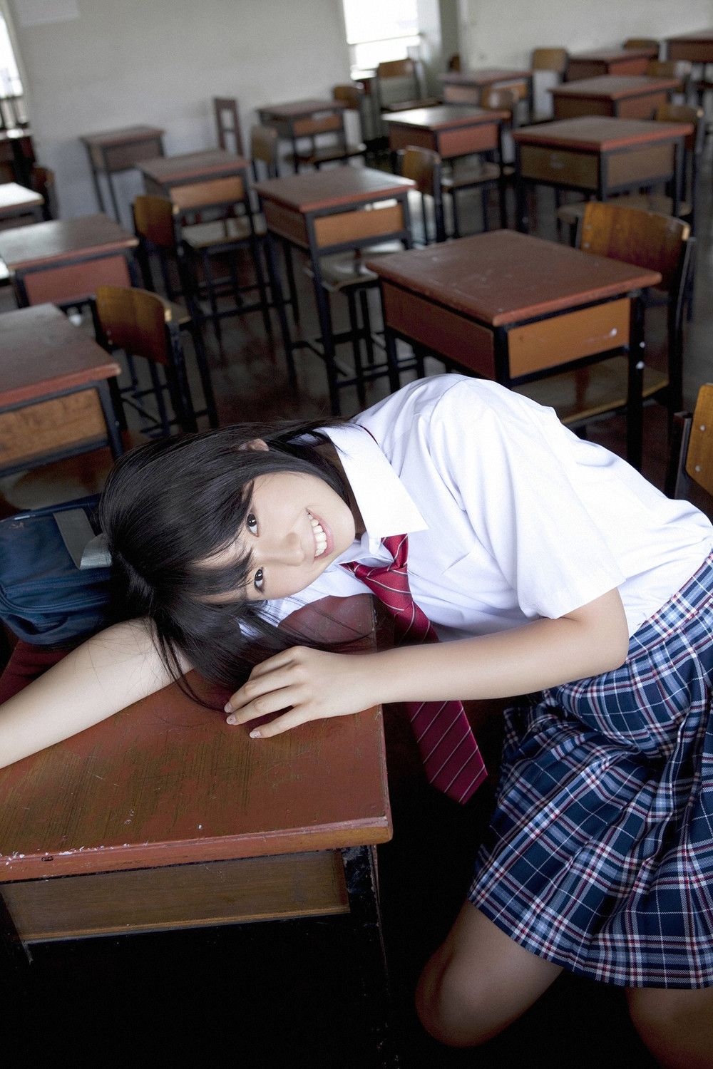 小池里奈《放課後ヒロイン》 [YS Web] Vol.352