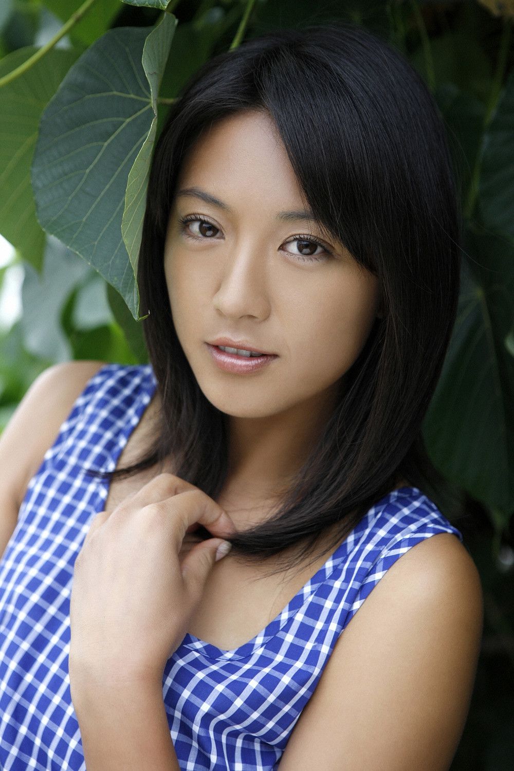 浅尾美和《ビーチの妖精、まどろみの休日》 [YS Web] Vol.357