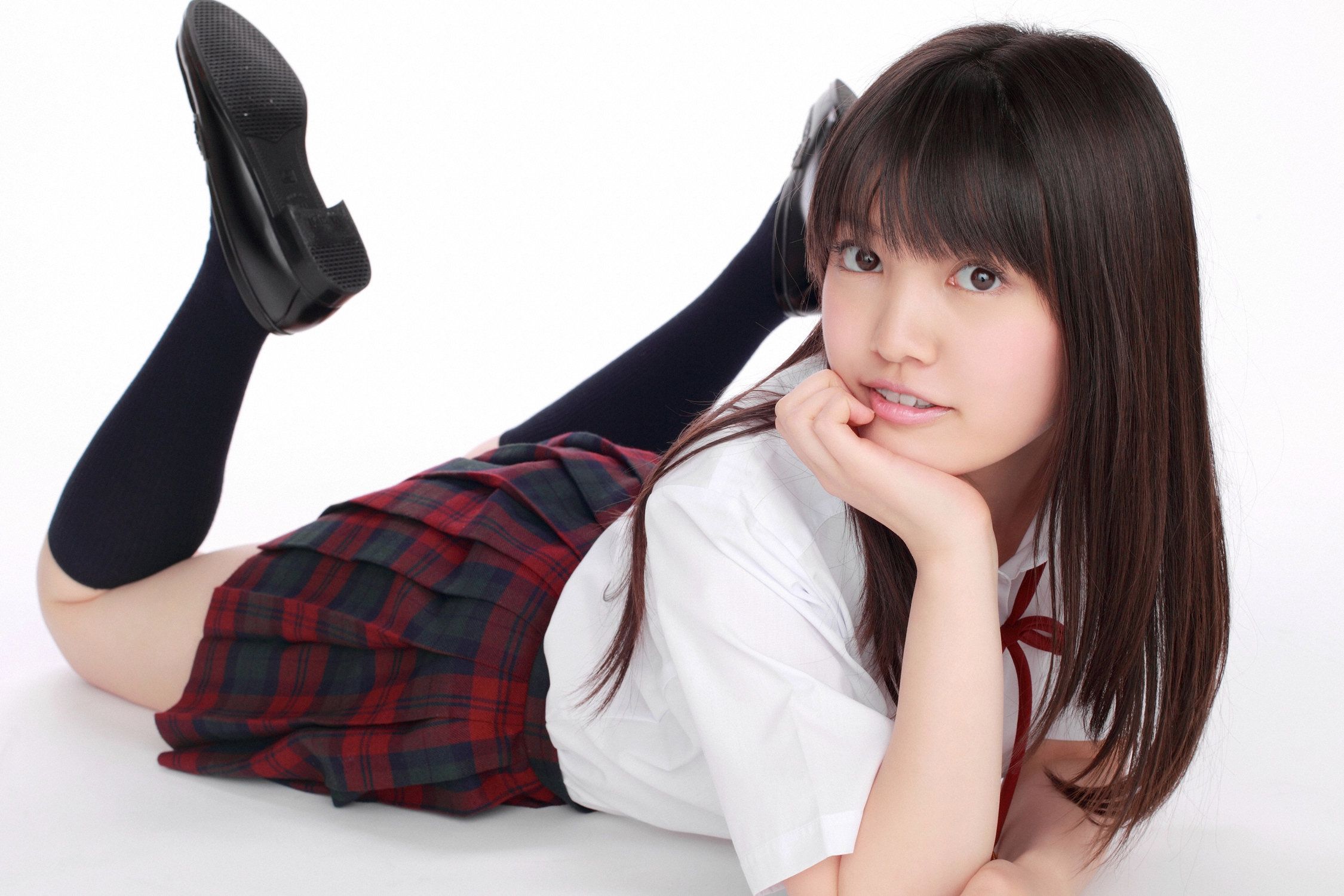 山下奈々香/山下奈奈香《B89cm!!大型新人エントリー!!》 [YS Web] Vol.359