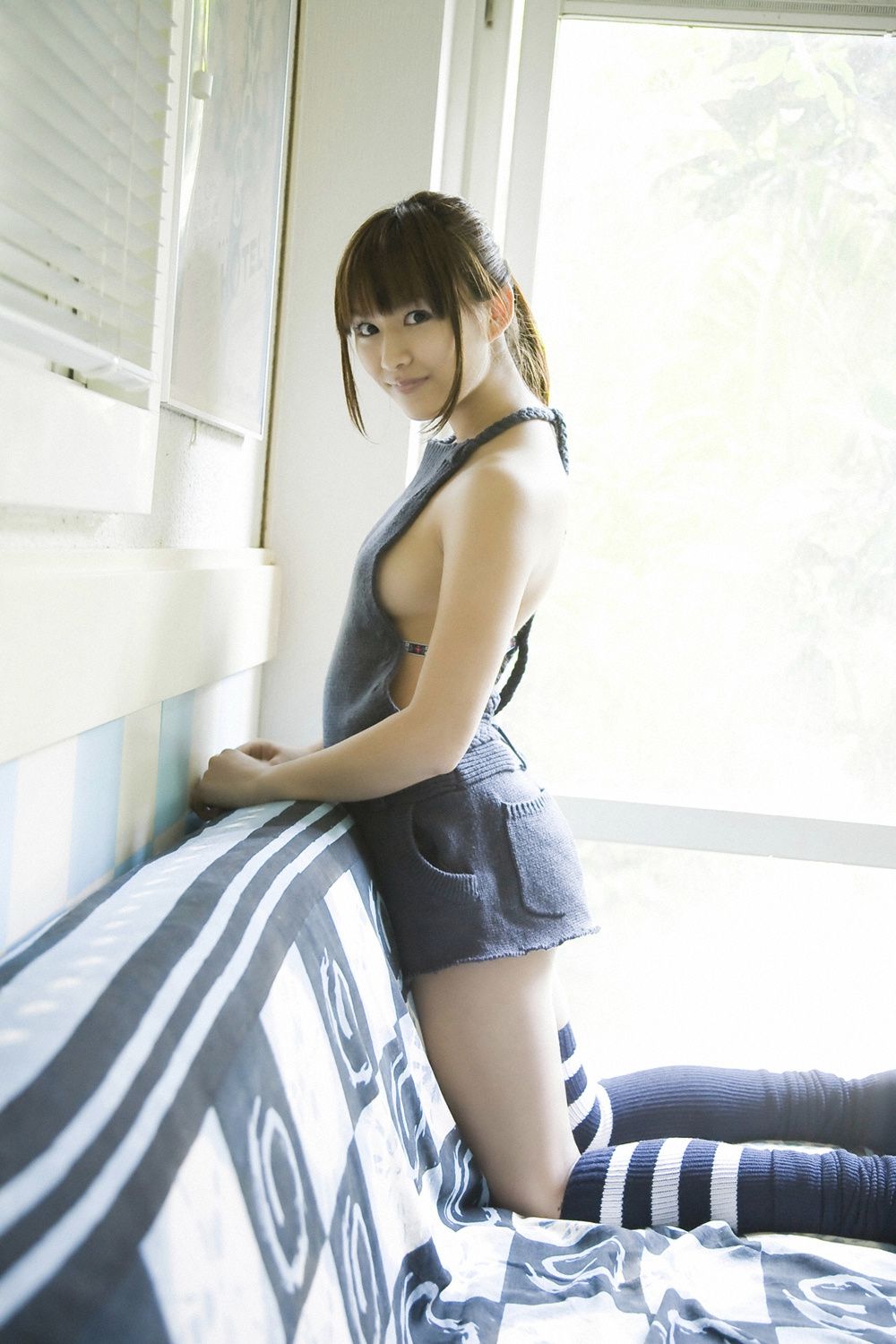 鎌田奈津美《禁断の柔肌》 [YS Web] Vol.369