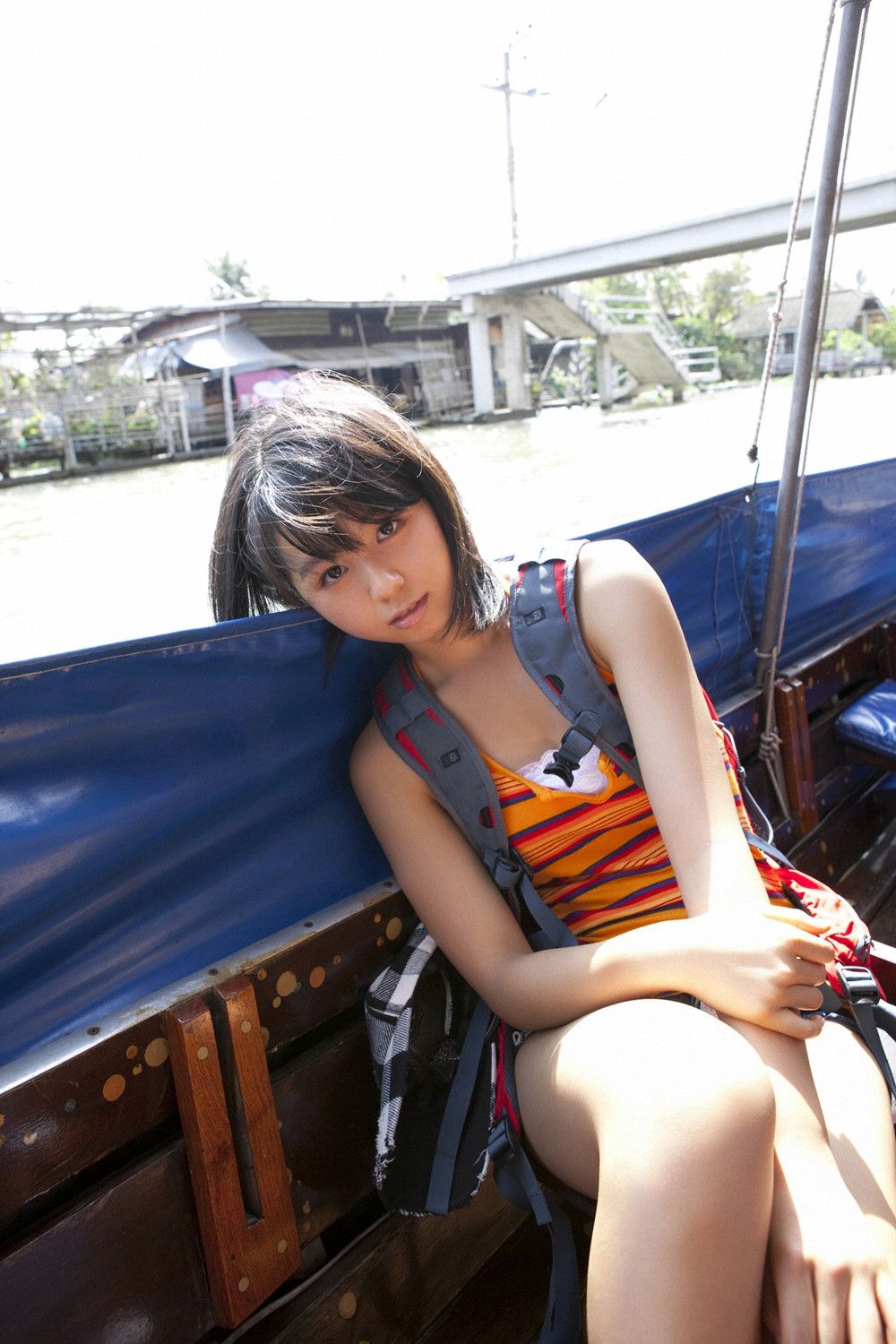 小池里奈《冒険したいお年頃》 [YS Web] Vol.377