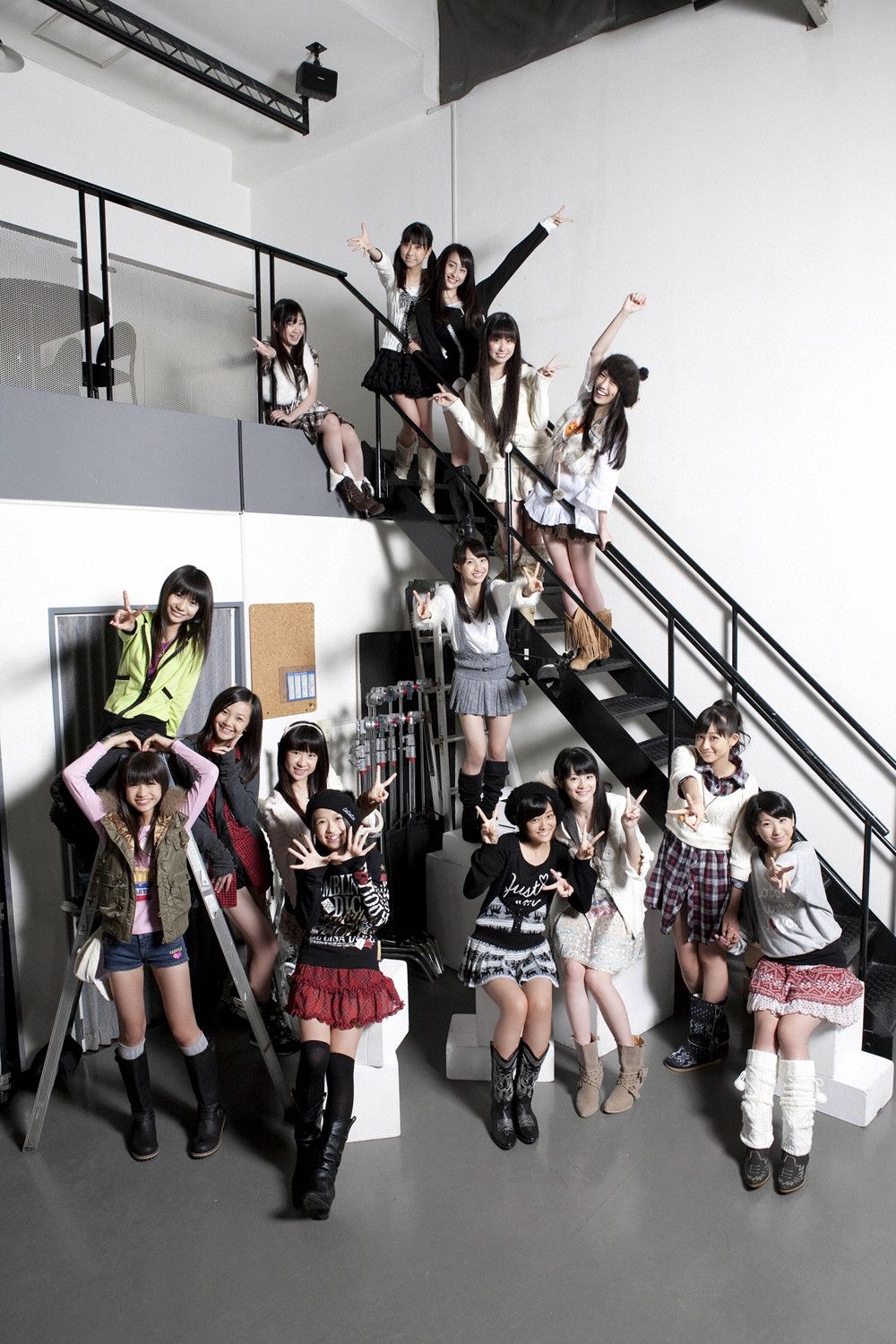 TOKYO JOSHIRYU ももいろクローバー《スマイレージ 東京女子流》 [YS Web] Vol.380