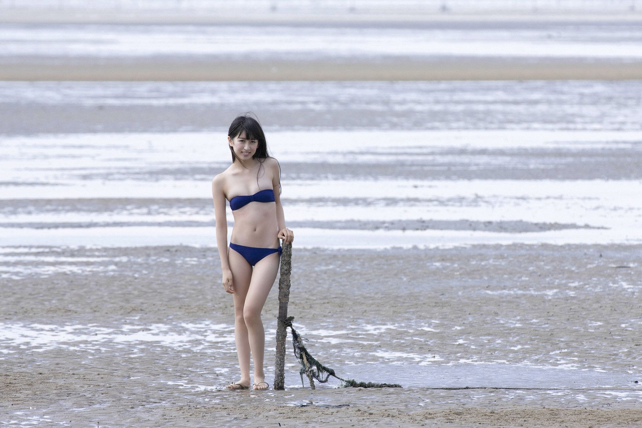 入矢麻衣《一瞬で恋に落ちた!!》 [YS Web] Vol.386