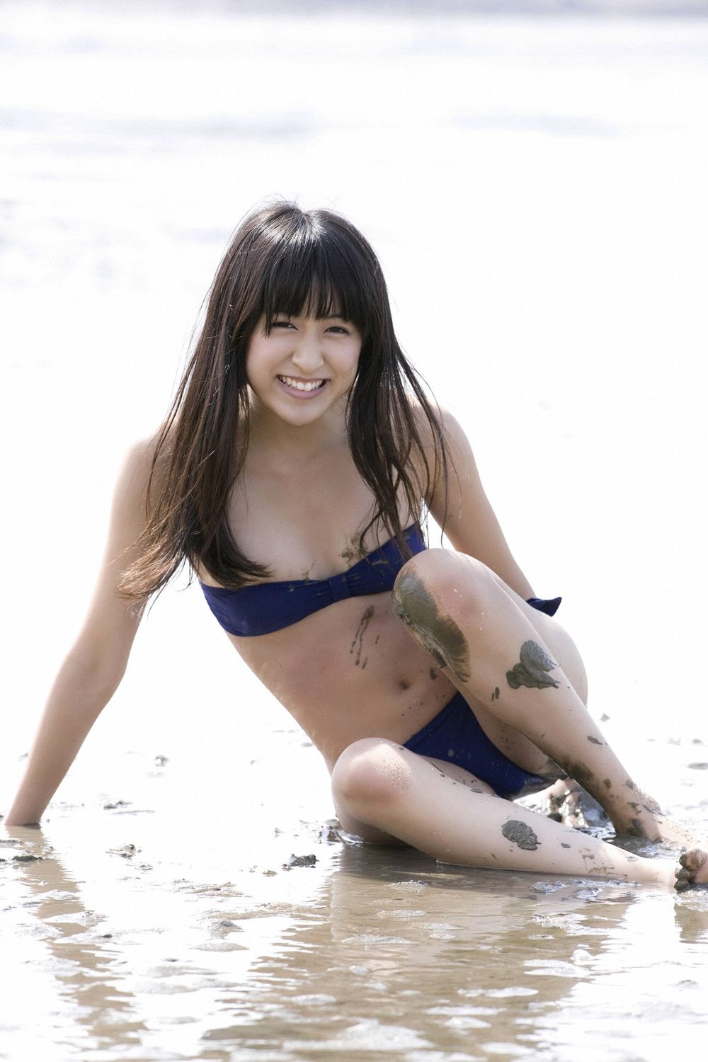 入矢麻衣《一瞬で恋に落ちた!!》 [YS Web] Vol.386