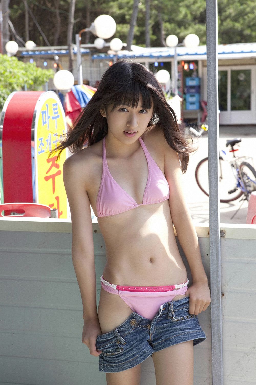 入矢麻衣《一瞬で恋に落ちた!!》 [YS Web] Vol.386