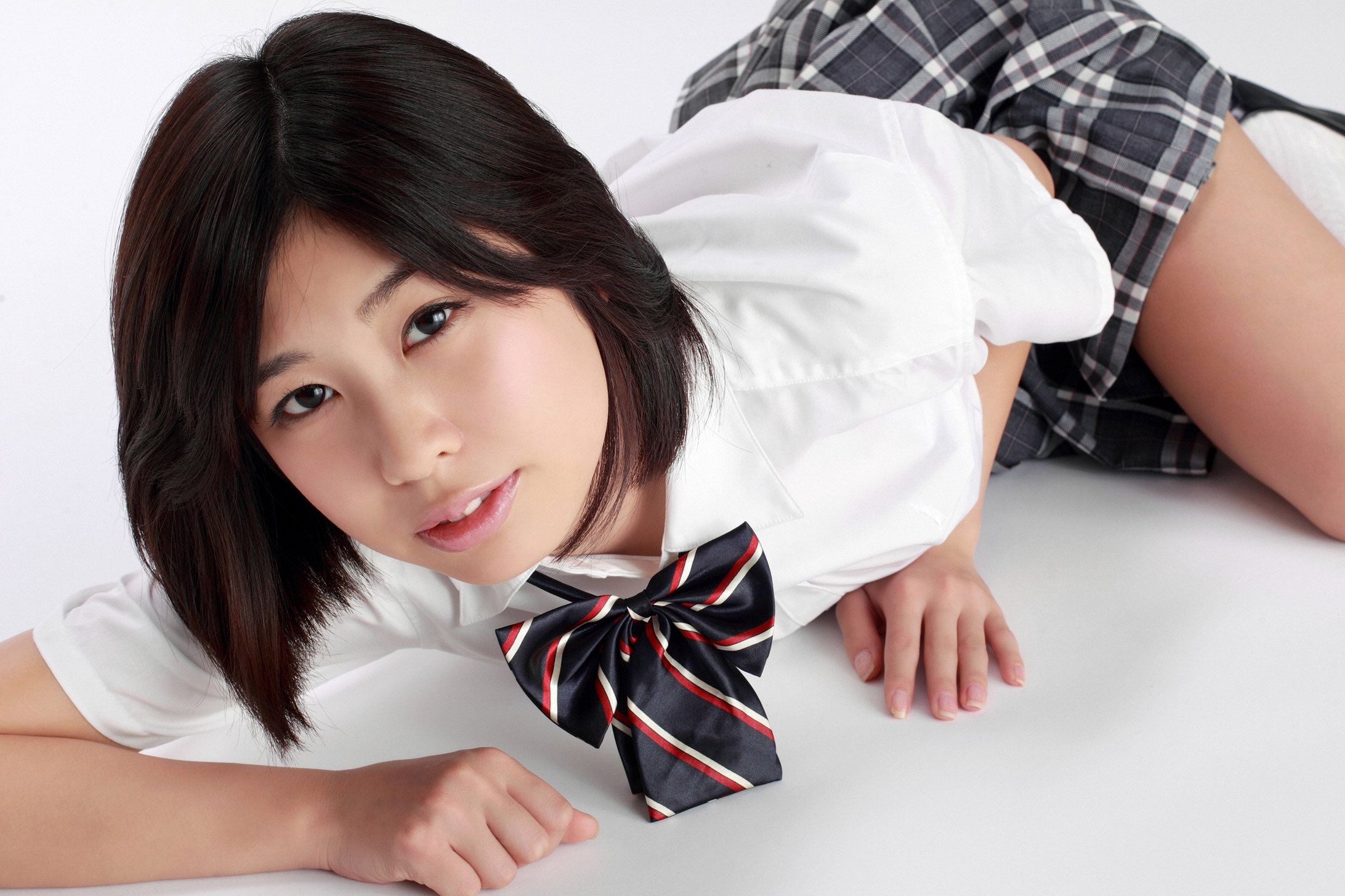 Kinatsu Kuraoka 倉岡生夏《Eカップの、にゅ》 [YS Web] Vol.391