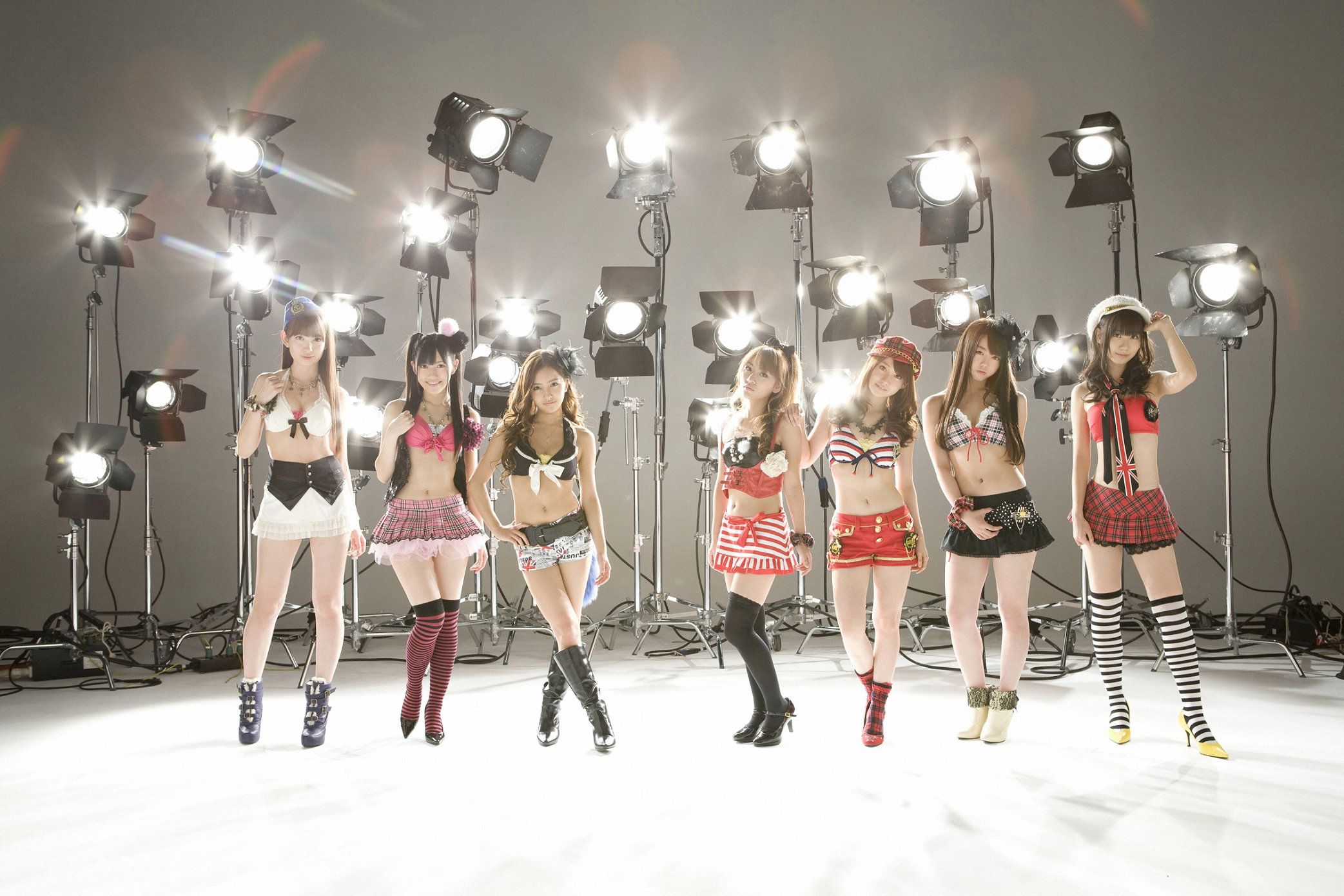 AKB48《ワンダー.バニー.パーティー》 [YS Web] Vol.397
