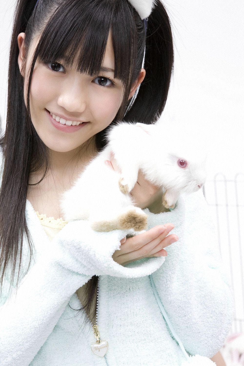 AKB48《ワンダー.バニー.パーティー》 [YS Web] Vol.397