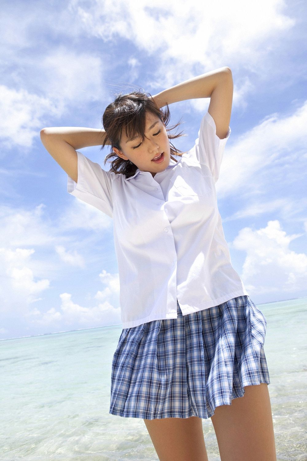 篠崎愛《らぶたんと夏休み》 [YS Web] Vol.413