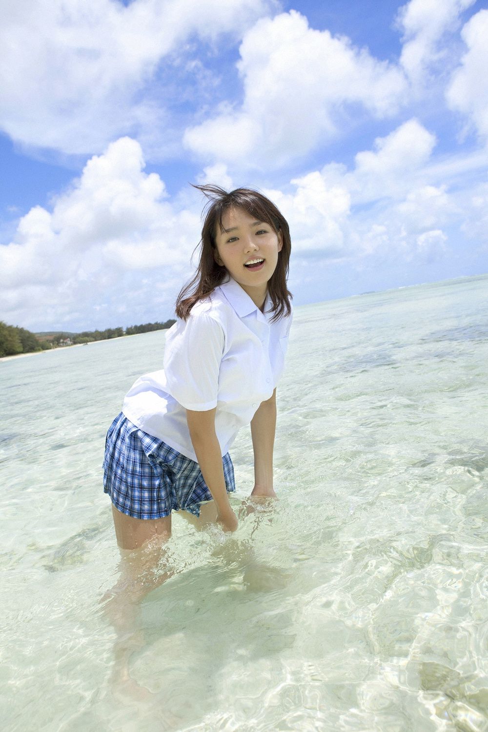 篠崎愛《らぶたんと夏休み》 [YS Web] Vol.413
