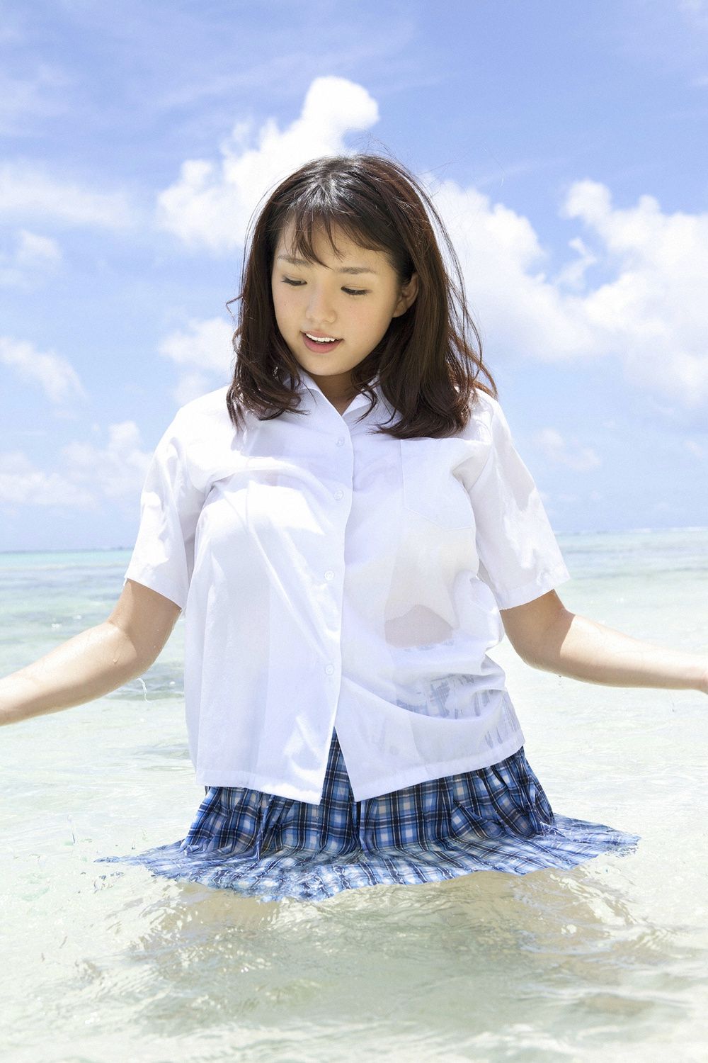 篠崎愛《らぶたんと夏休み》 [YS Web] Vol.413