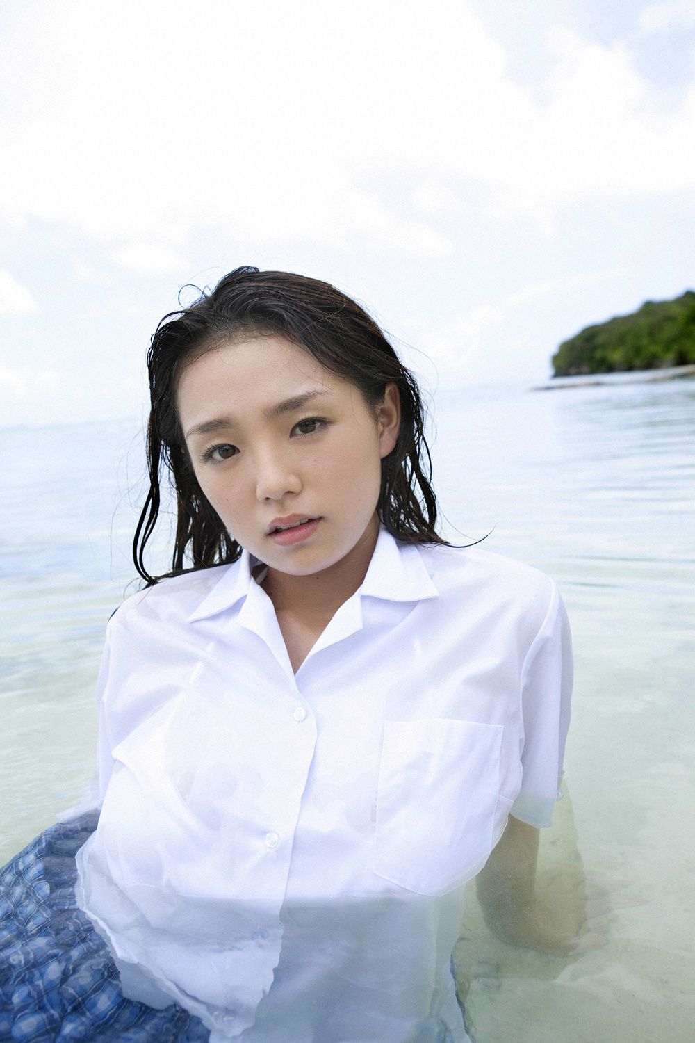 篠崎愛《らぶたんと夏休み》 [YS Web] Vol.413