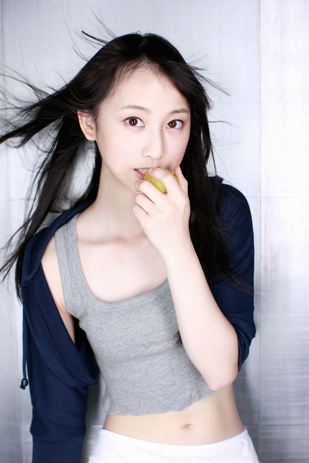 松井玲奈《Beauty Rena》 [YS Web] Vol.421