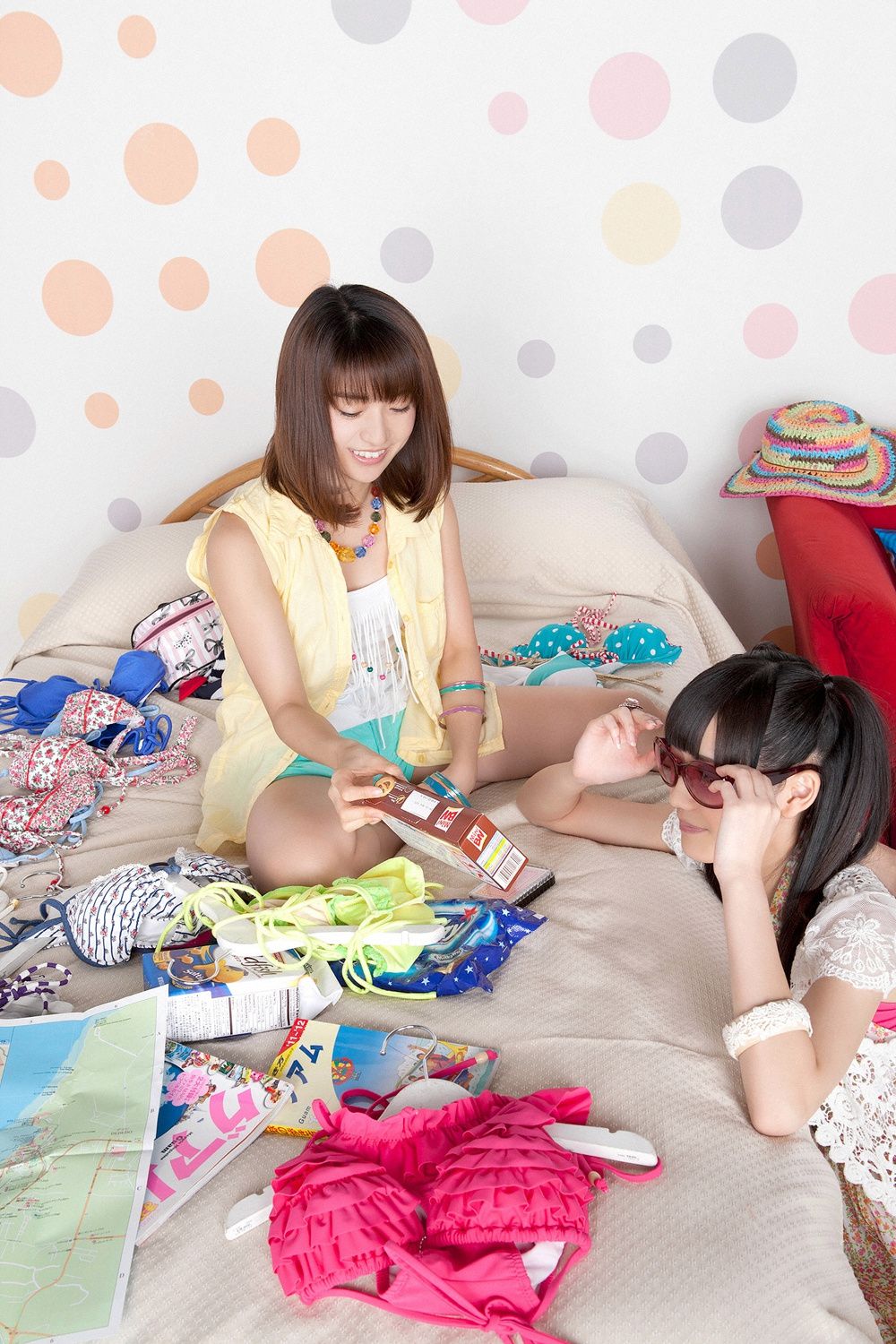 大島優子/渡辺麻友《ゆうことまゆゆのサマーバケーション》 [YS Web] Vol.435