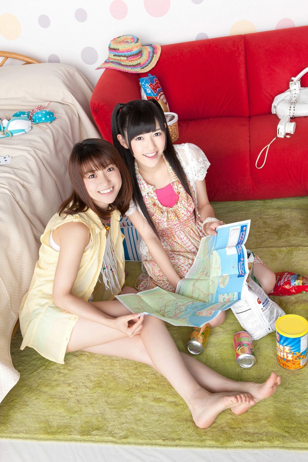 大島優子/渡辺麻友《ゆうことまゆゆのサマーバケーション》 [YS Web] Vol.435