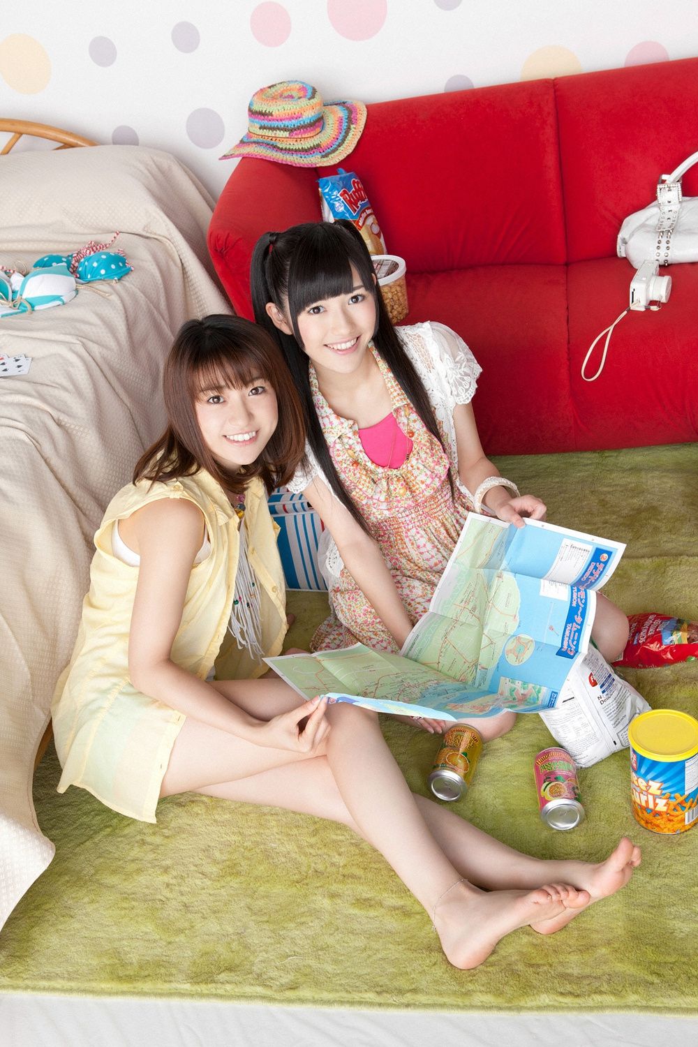大島優子/渡辺麻友《ゆうことまゆゆのサマーバケーション》 [YS Web] Vol.435