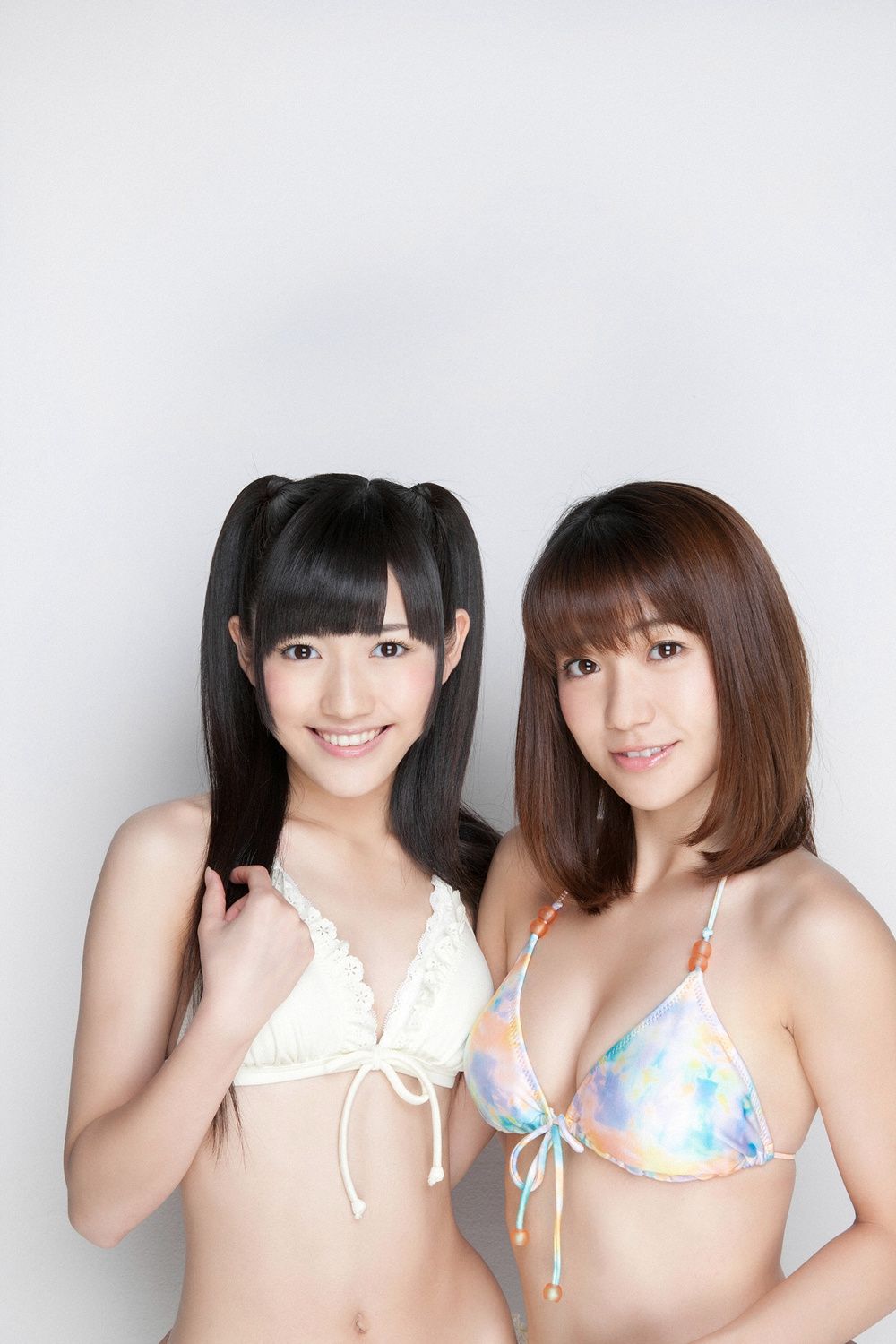 大島優子/渡辺麻友《ゆうことまゆゆのサマーバケーション》 [YS Web] Vol.435