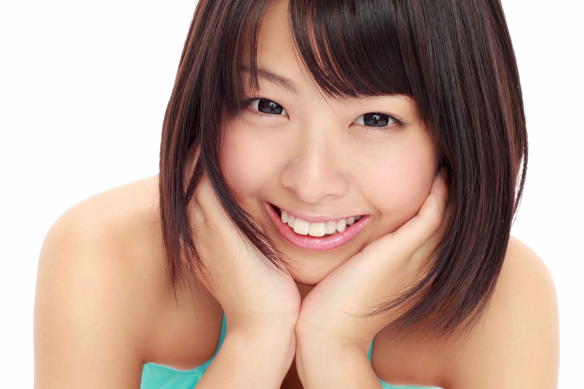 酒井蘭《童顏黑髮ショート入學！》 [YS Web] Vol.471