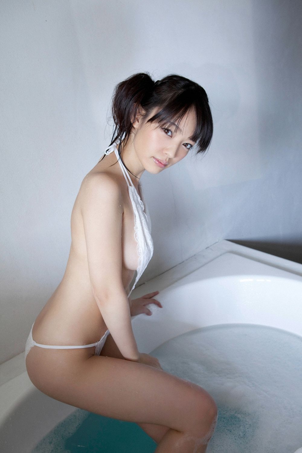 安藤遥《禁断のしなやかBODY》 [YS Web] Vol.477
