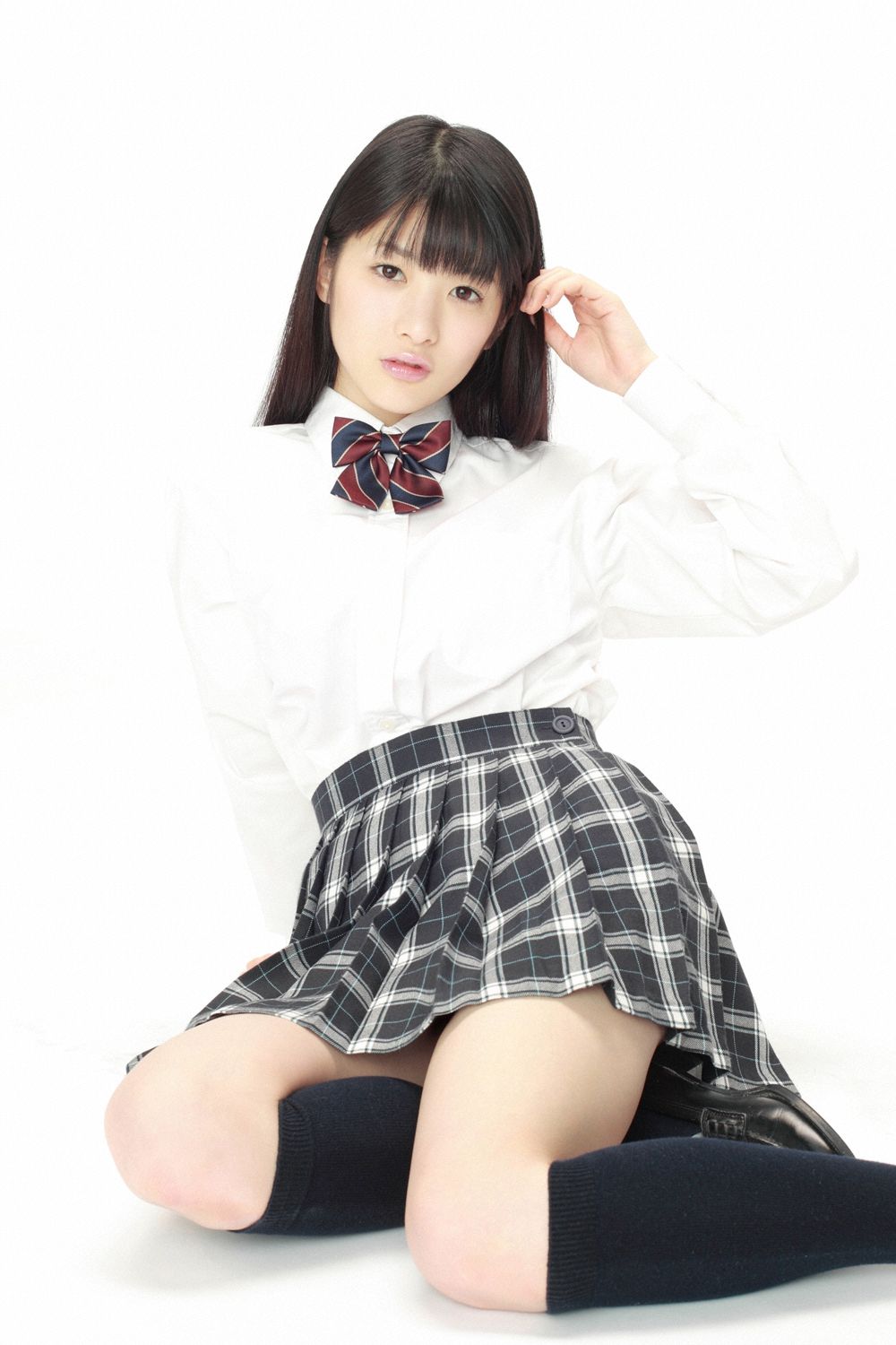 神谷えりな/神谷绘里奈《ガスマスクを脱いだ美少女！》 [YS Web] Vol.547