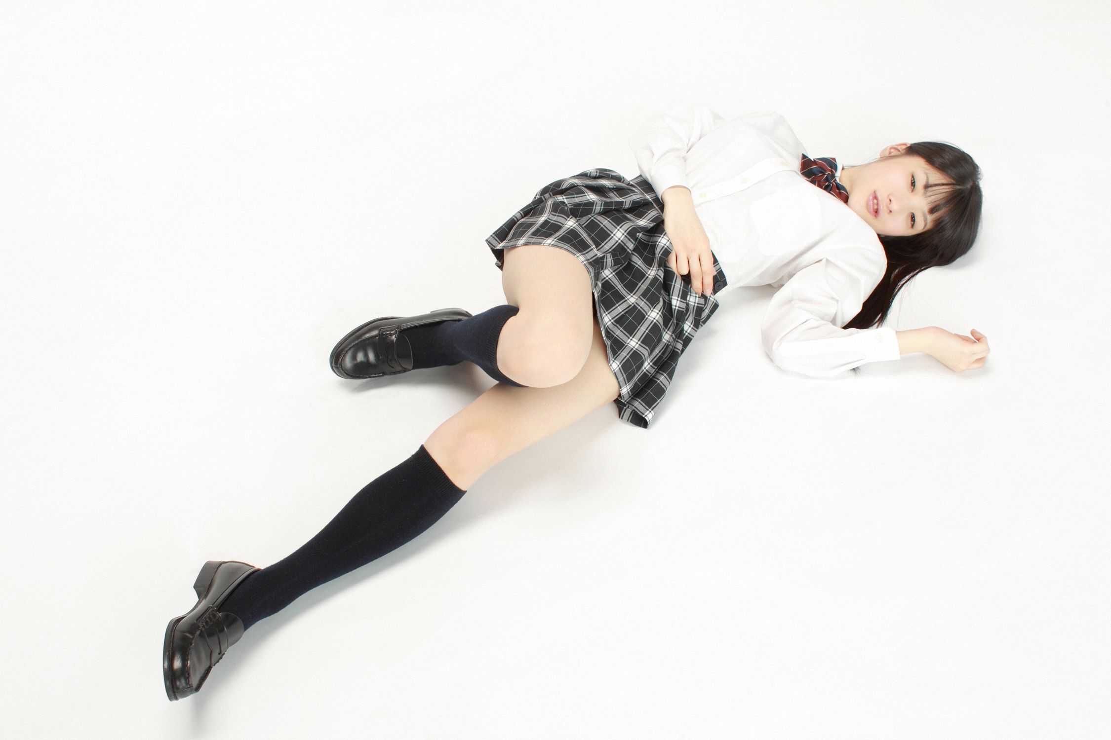 神谷えりな/神谷绘里奈《ガスマスクを脱いだ美少女！》 [YS Web] Vol.547