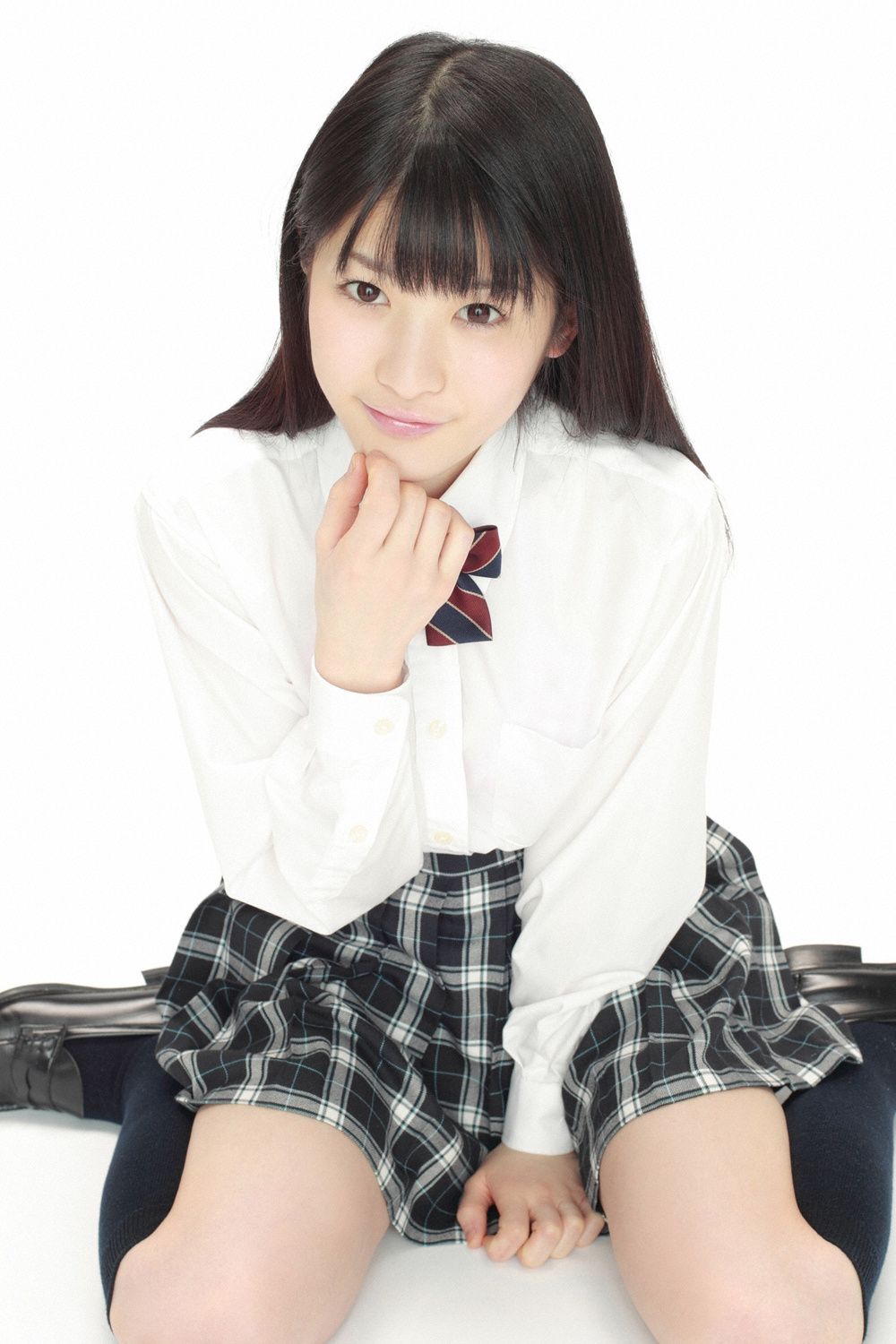 神谷えりな/神谷绘里奈《ガスマスクを脱いだ美少女！》 [YS Web] Vol.547