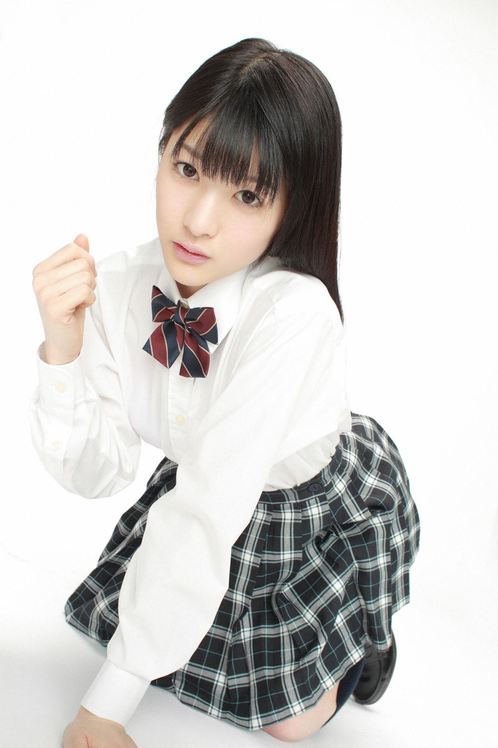 神谷えりな/神谷绘里奈《ガスマスクを脱いだ美少女！》 [YS Web] Vol.547