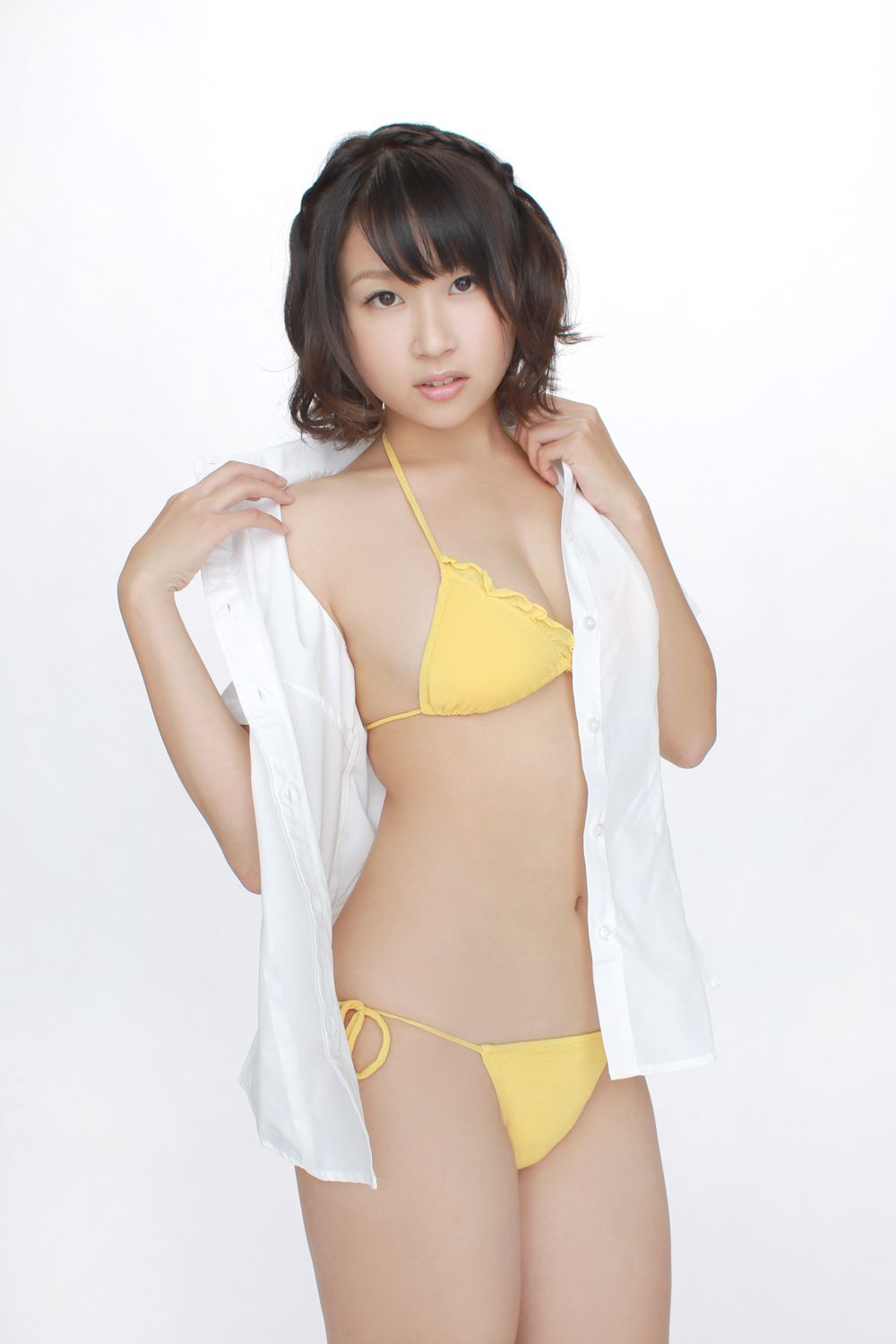 吉田ゆい《言うことナース！いやしの看護学生アイドル入学！》 [YS Web] Vol.575