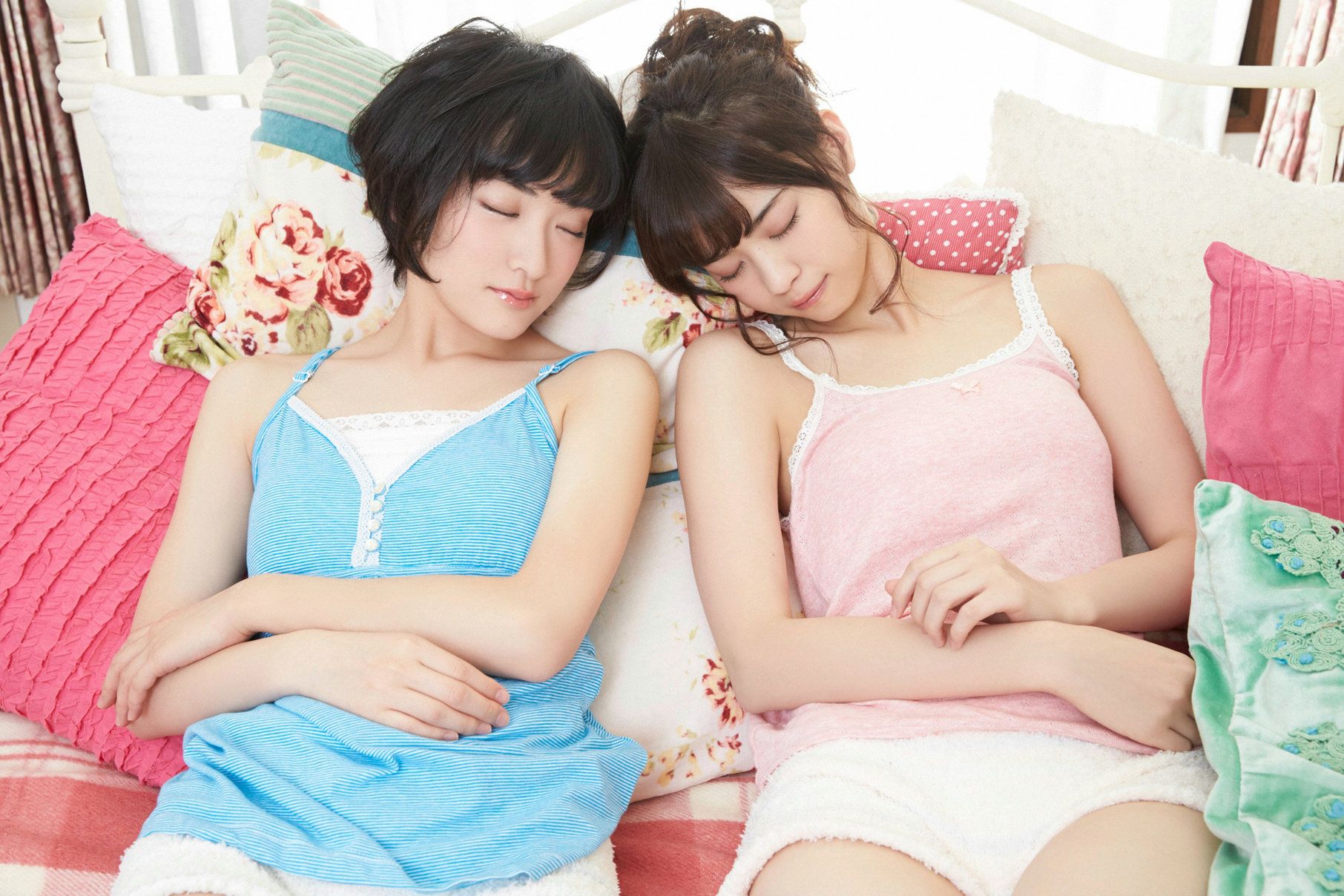 生駒里奈/西野七瀬《ねがいよとどけ！》 [YS Web] Vol.634