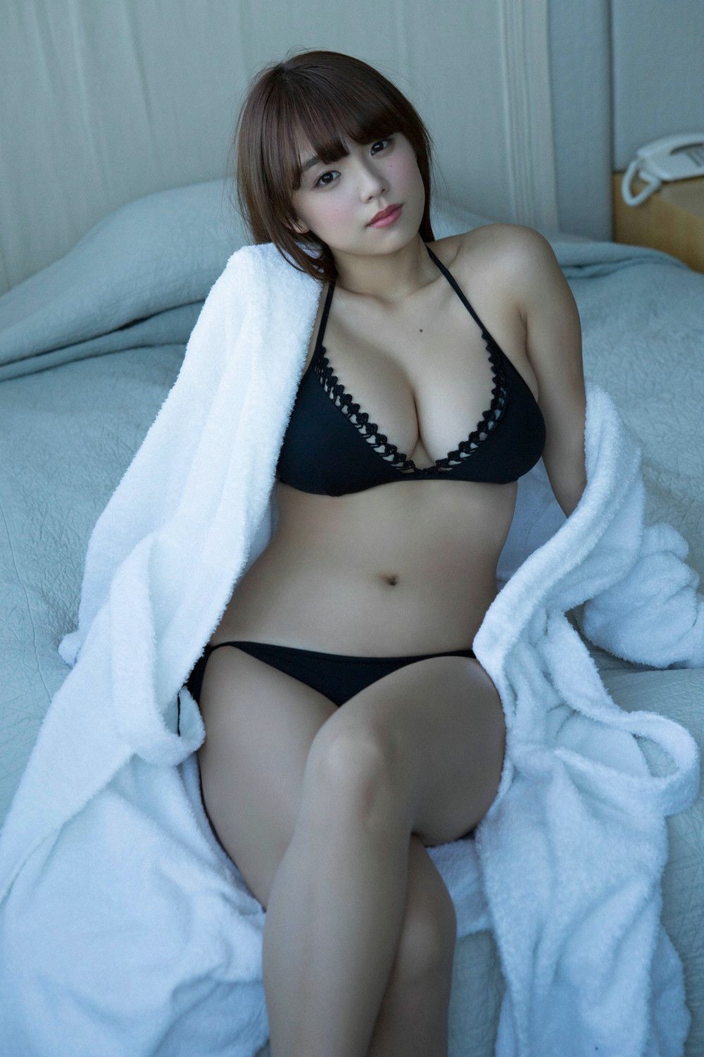 篠崎愛《あっためてあげる。》 [YS Web] Vol.637