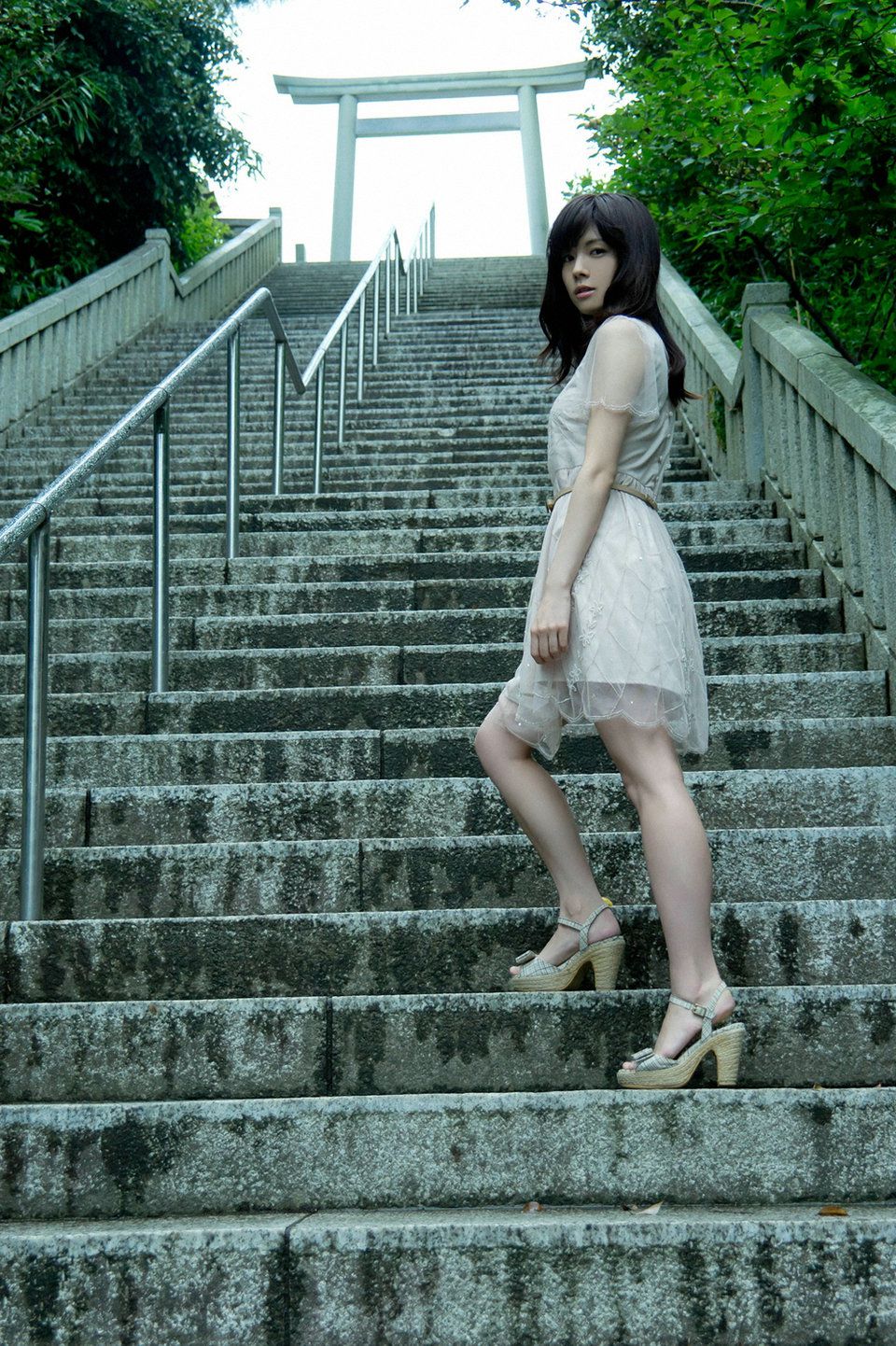 松川佑依子《可愛すぎるOL》 [YS Web] Vol.646
