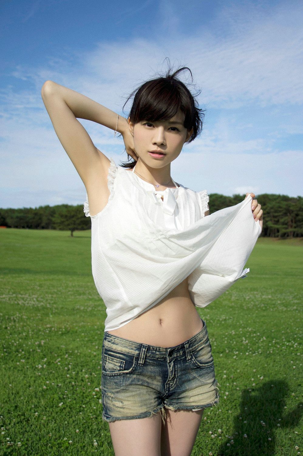 松川佑依子《可愛すぎるOL》 [YS Web] Vol.646