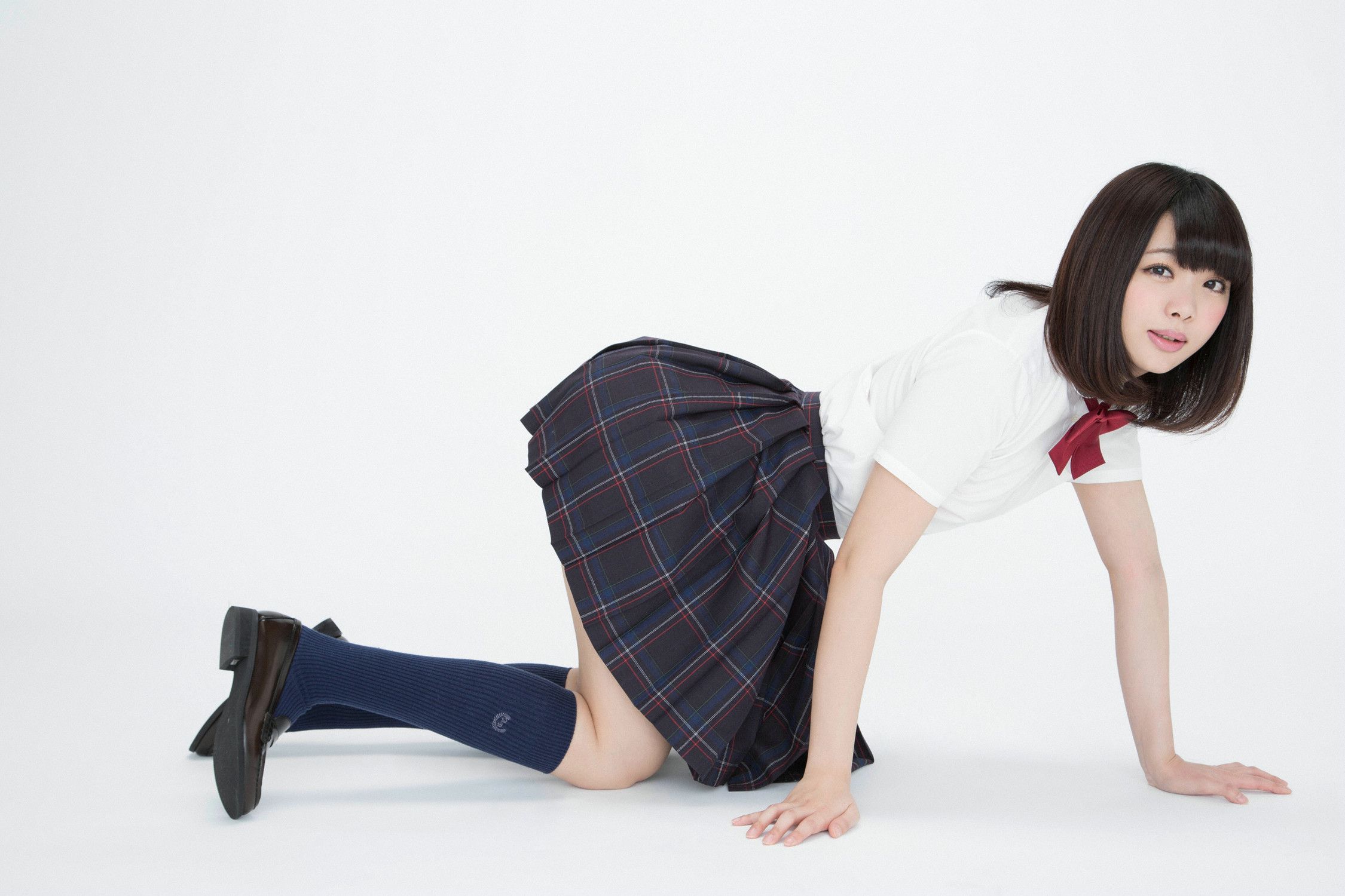萌木七海《高身长+Gカップ+ロリフェイスちゃん入学！》 [YS Web] Vol.652