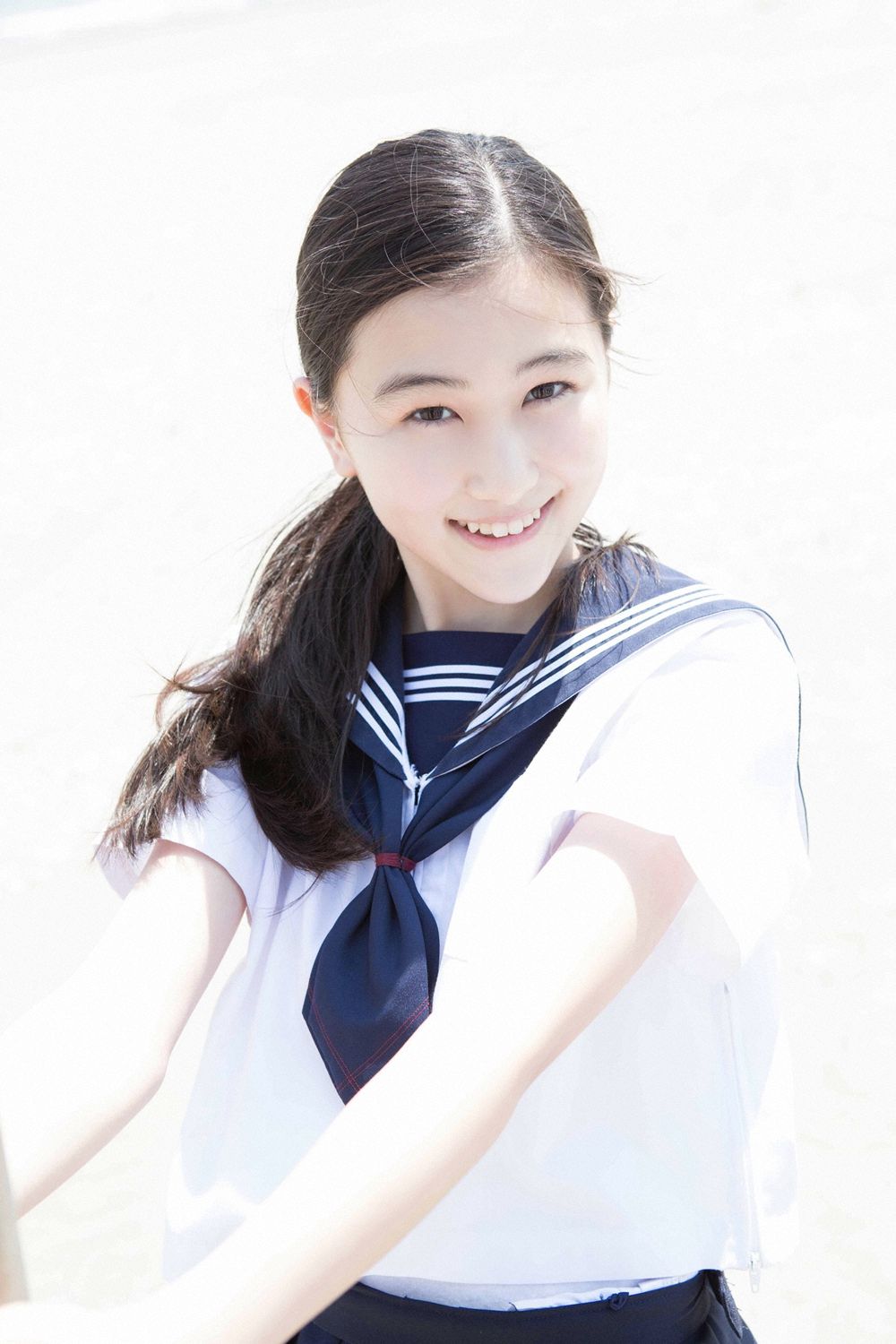 山口まゆ/山口麻友《天使の繭》 [YS Web] Vol.664