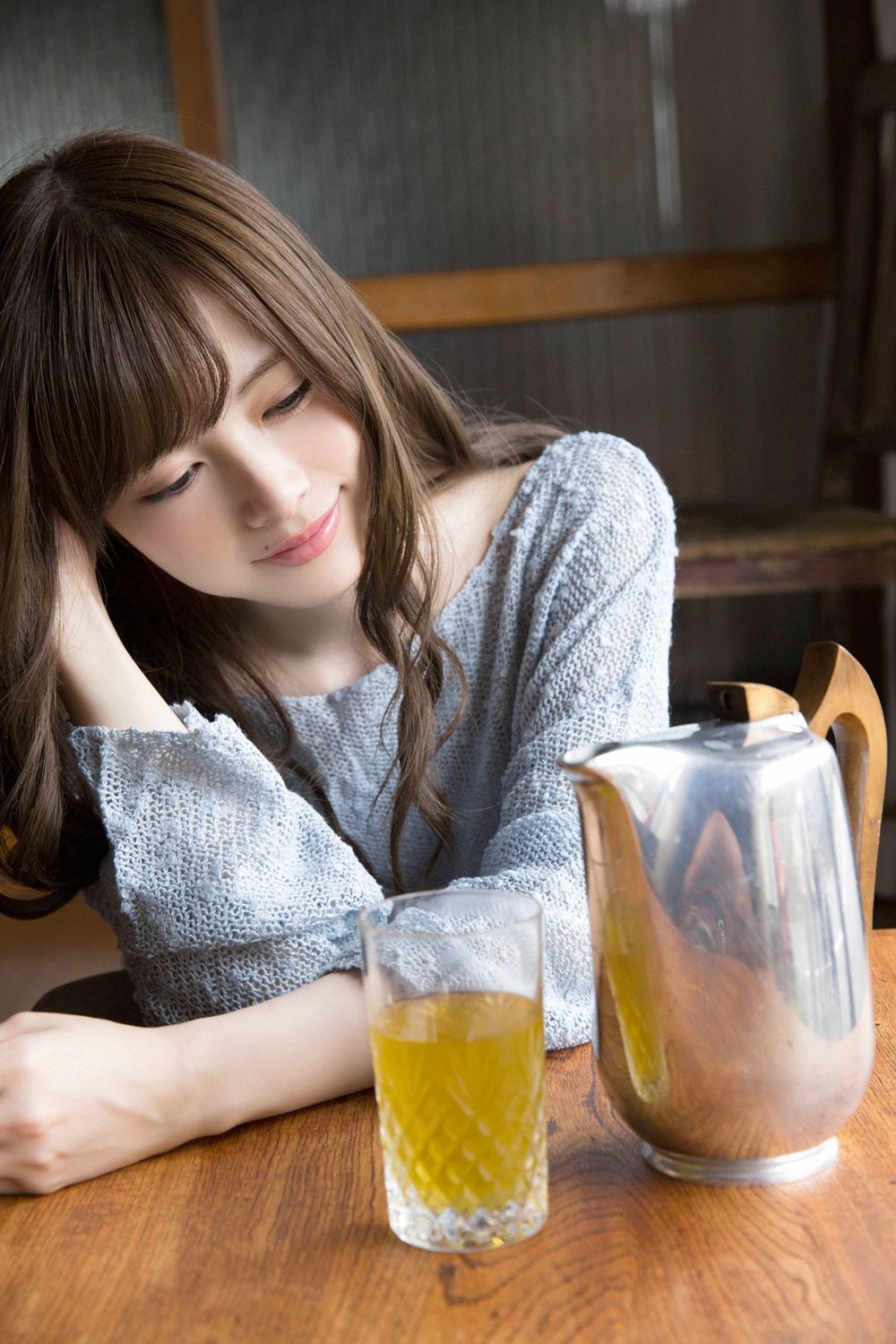 白石麻衣《エース登板!!!!!!》 [YS Web] Vol.670