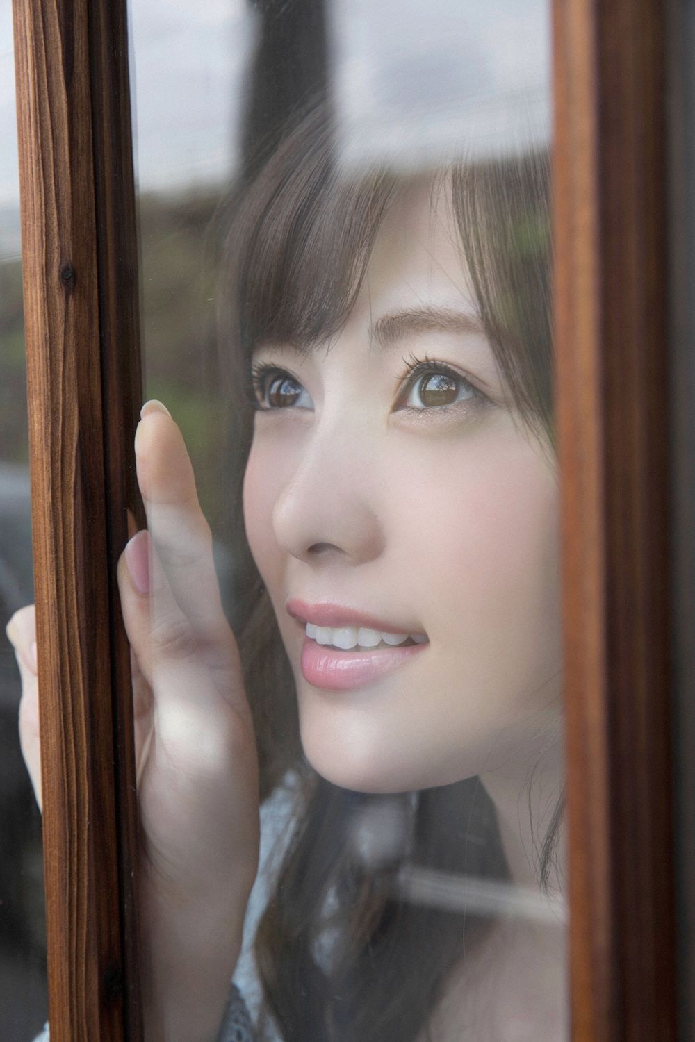 白石麻衣《エース登板!!!!!!》 [YS Web] Vol.670