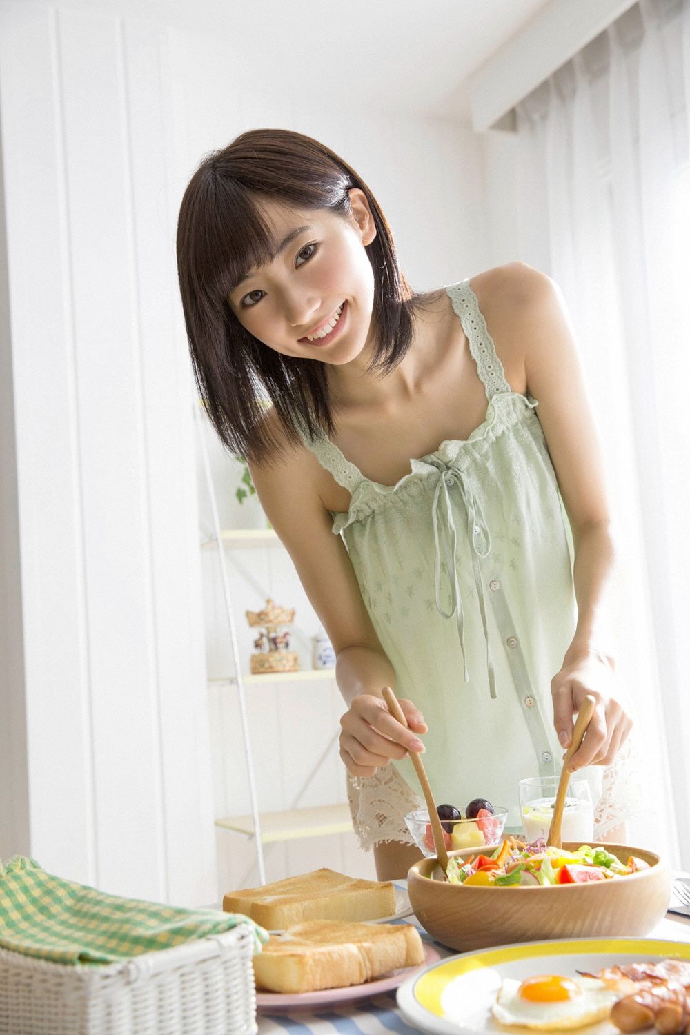 武田玲奈《あなたに会えてよかった!》 [YS Web] vol.674