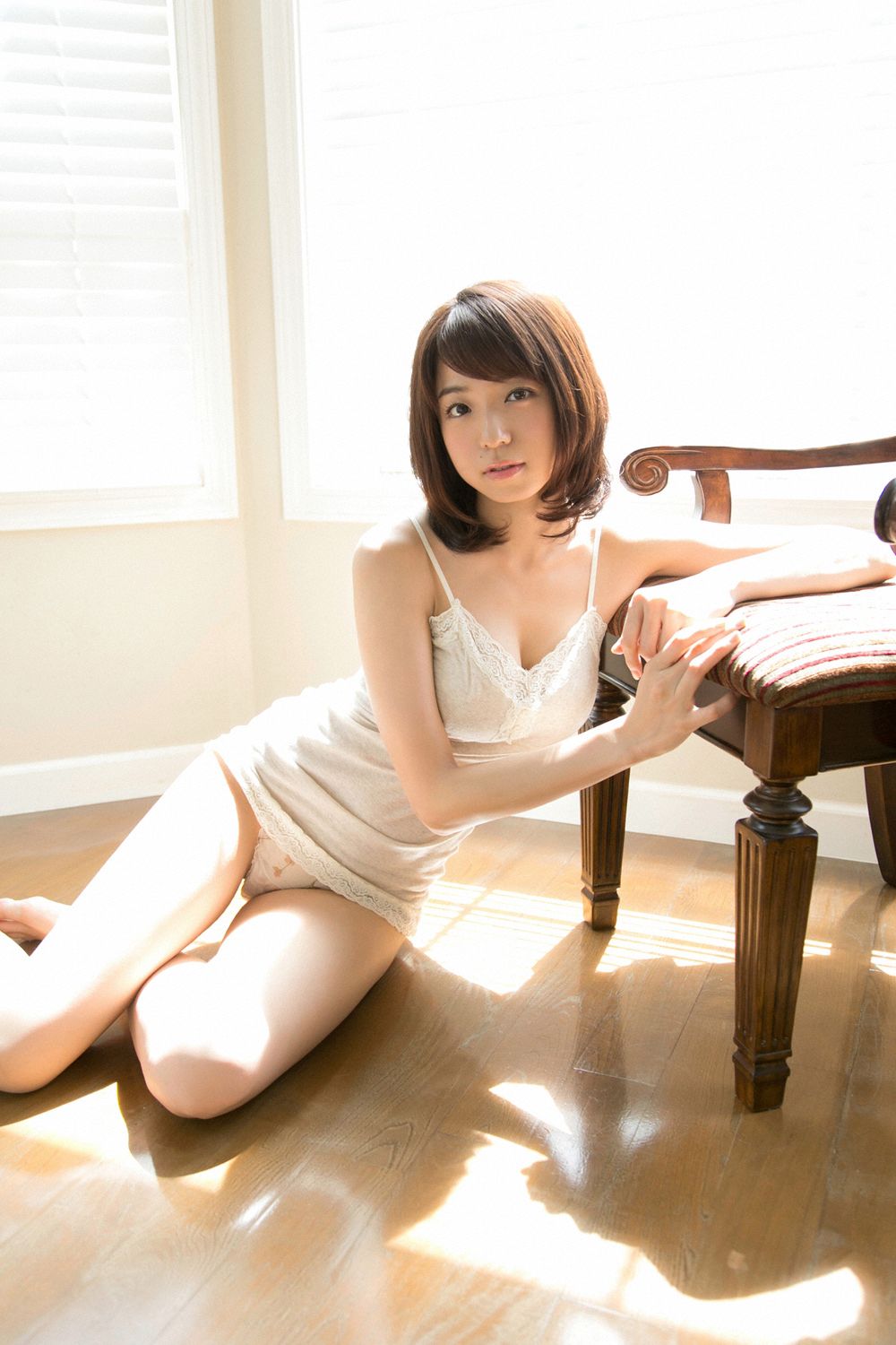 中村静香《やわらかぷるん》 [YS Web] Vol.683