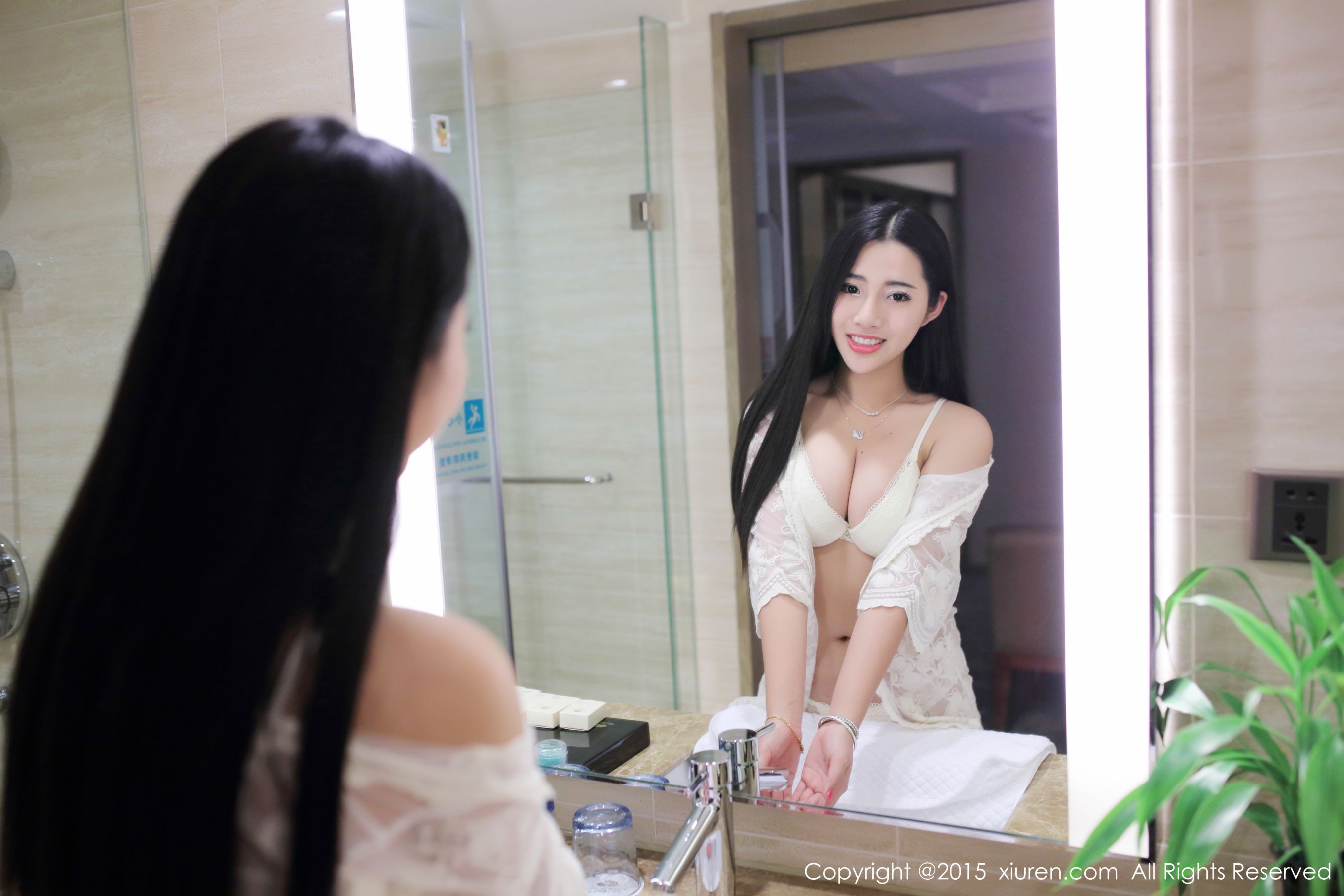 嘉嘉Tiffany/陈嘉嘉《6套性感服饰》 [秀人网XiuRen] No.375