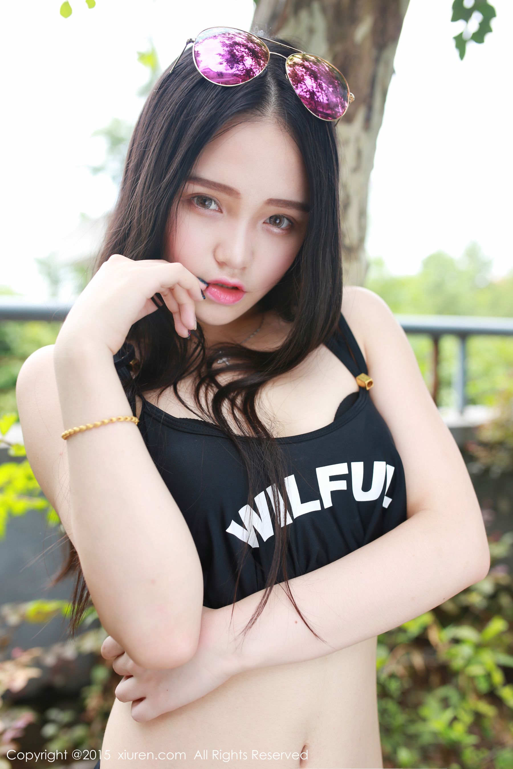 佩佩_Cassie《小清新外拍比基尼》 [秀人网XiuRen] No.378