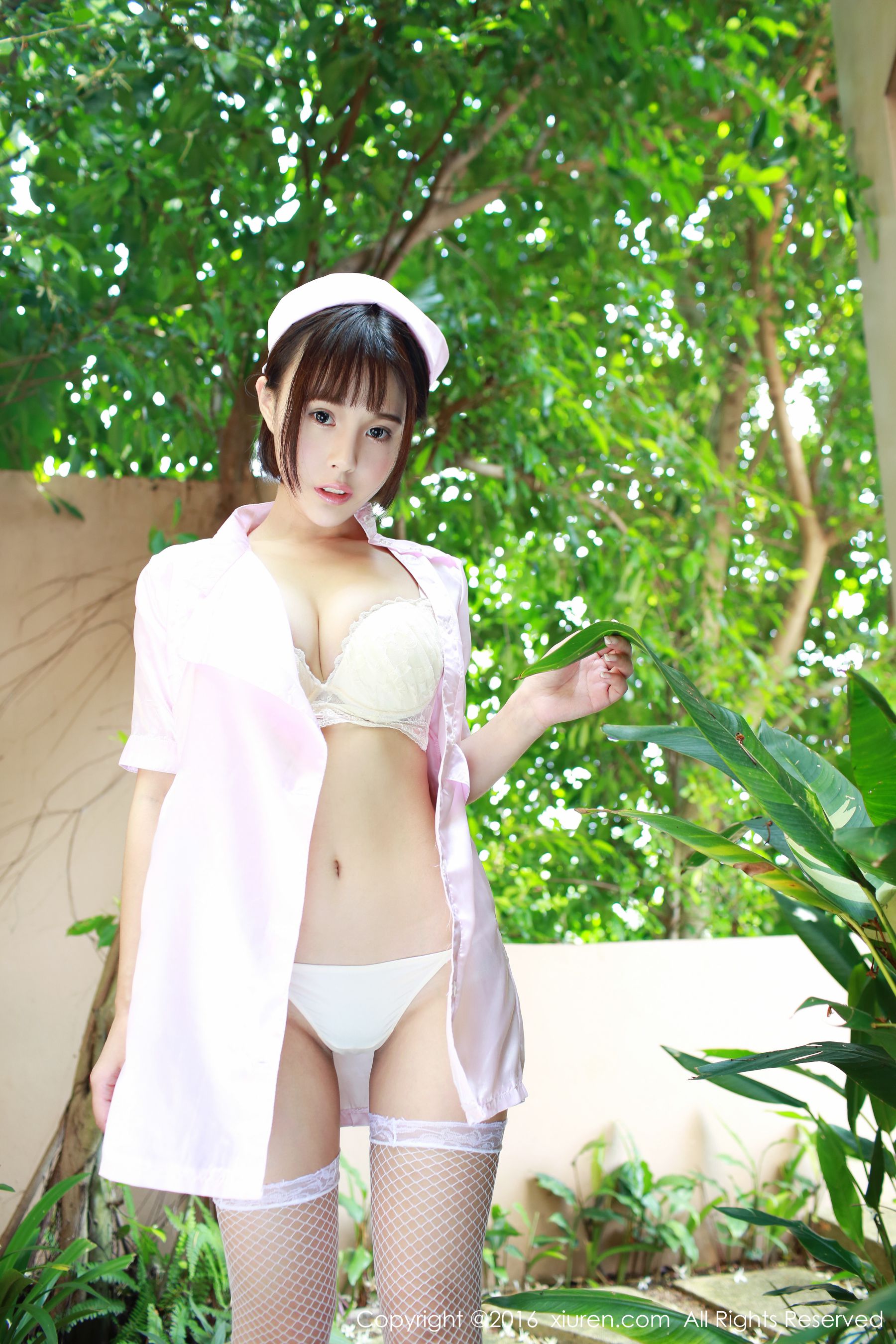 Evelyn艾莉《小护士+网袜系列》 [秀人网XiuRen] No.474